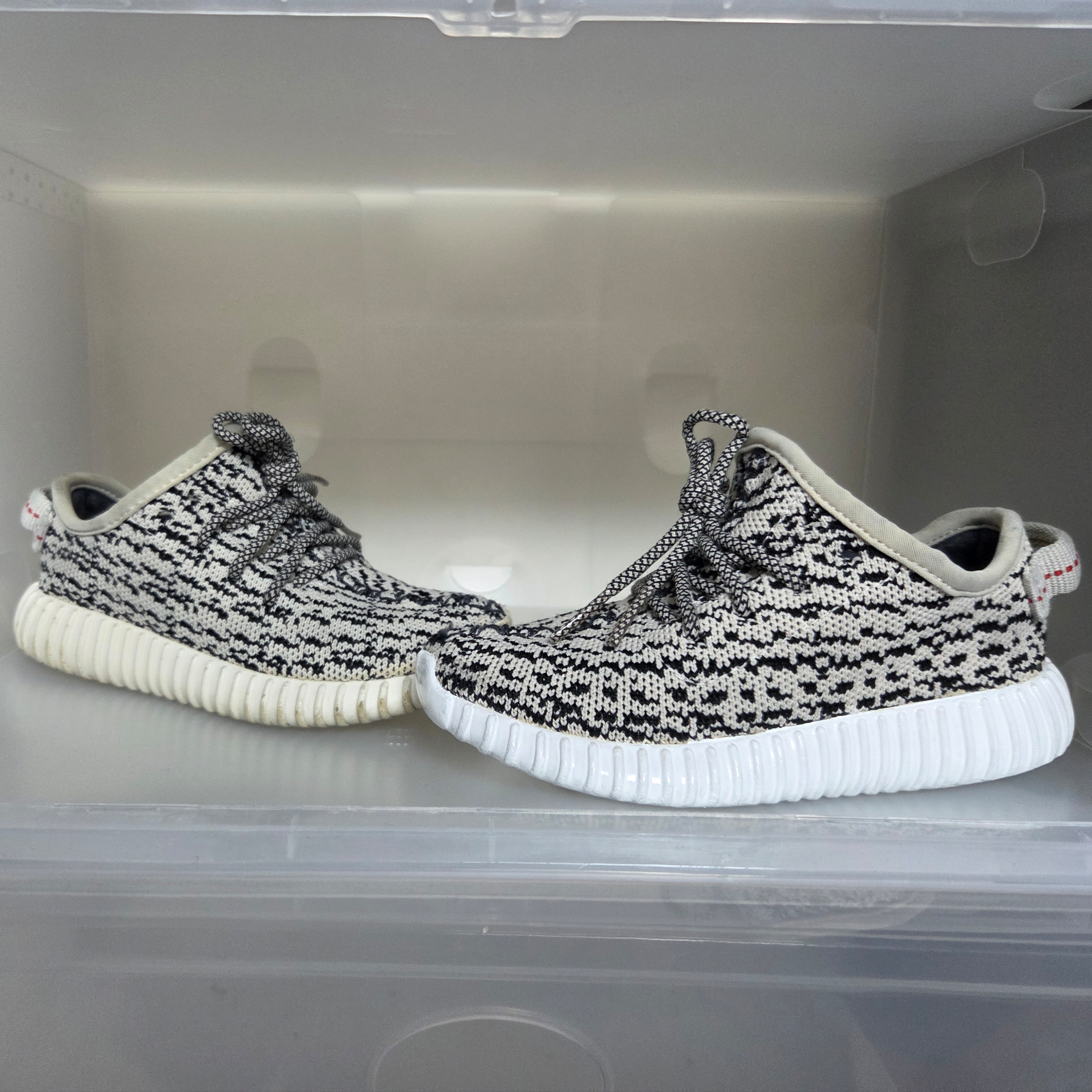 (Infant) Adidas Yeezy Boost 350 Turtledove 착용 스타일