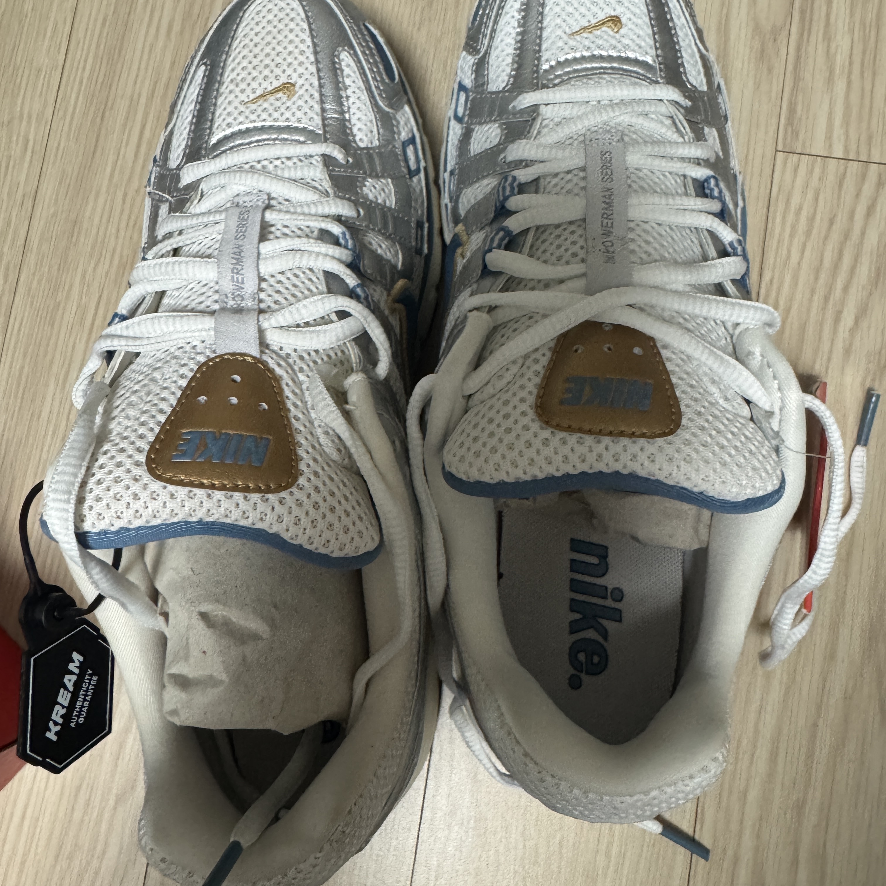 Nike P-6000 White Metallic Silve Pale Ivory Aegean Storm 착용 스타일