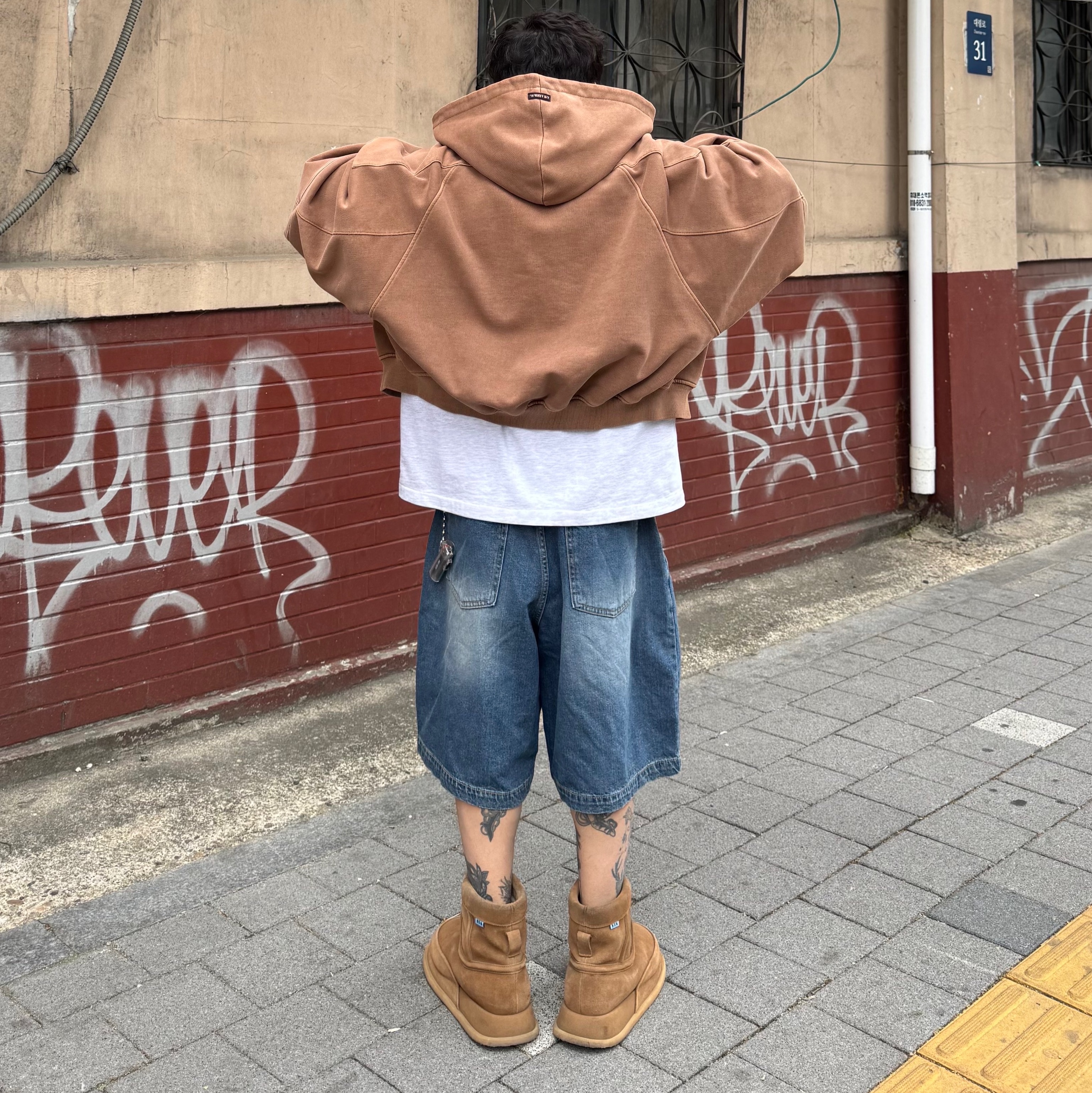 Kinchi x Non Parking N Road Boots Brown 착용 스타일 - 6