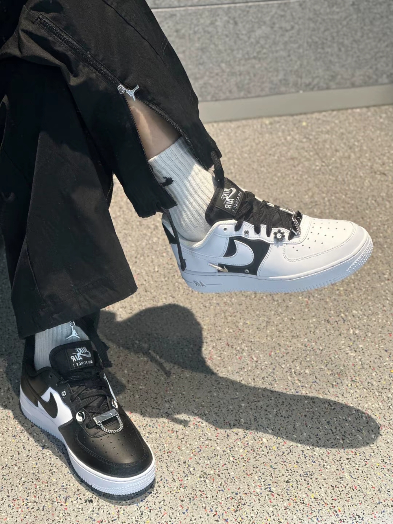 Nike Air Force 1 '07 PRM White Black 착용 스타일