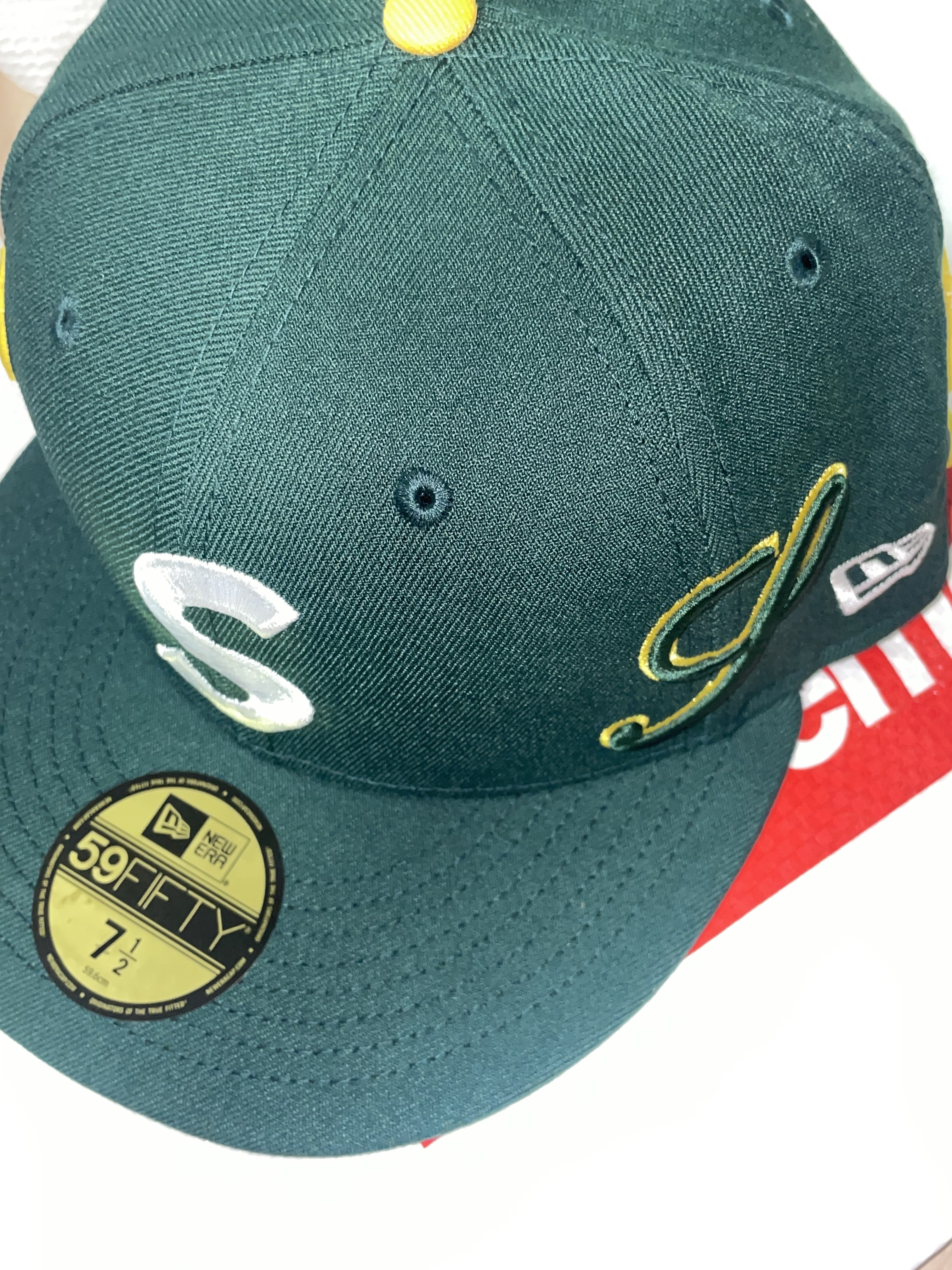 Supreme Multi S Logo New Era Green - 25SS 착용 스타일 - 2