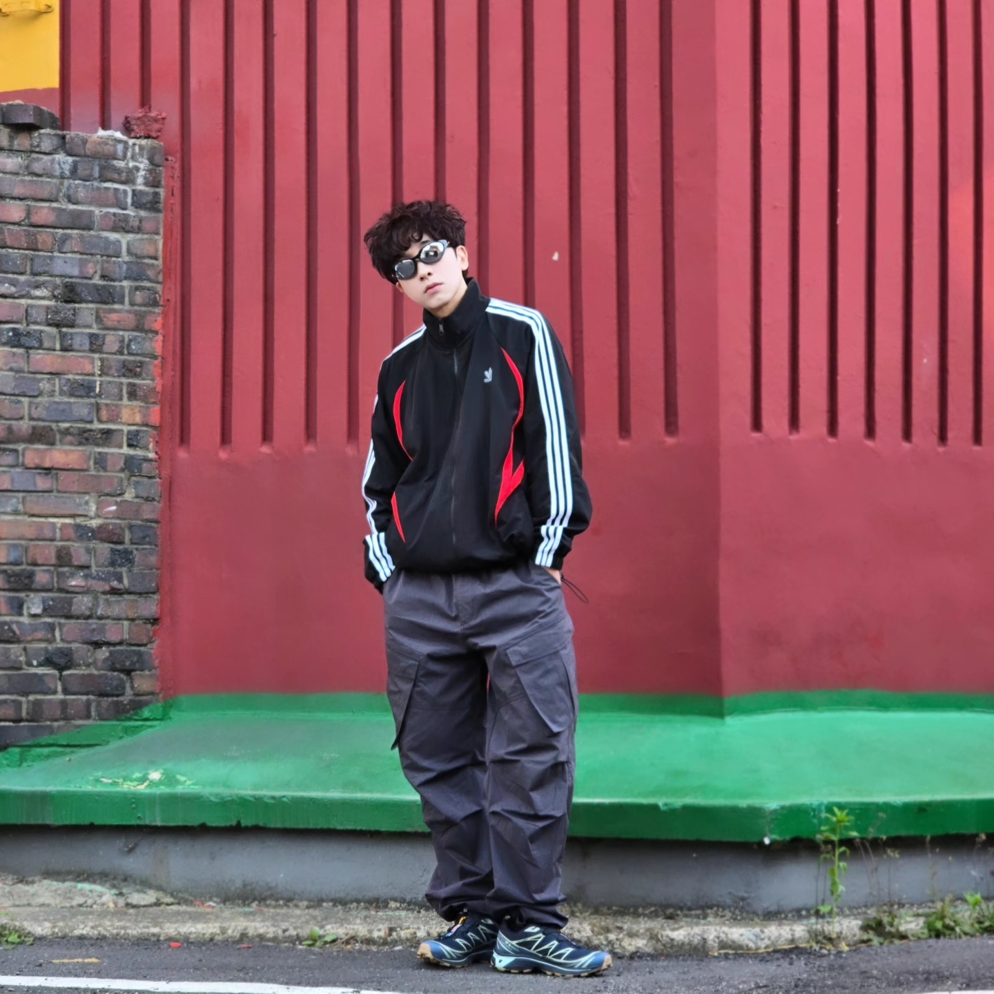 Adidas Archive Track Top Black - KR Sizing, Salomon XT-6 GTX Carbon Bering Sea 착용 스타일 - 5