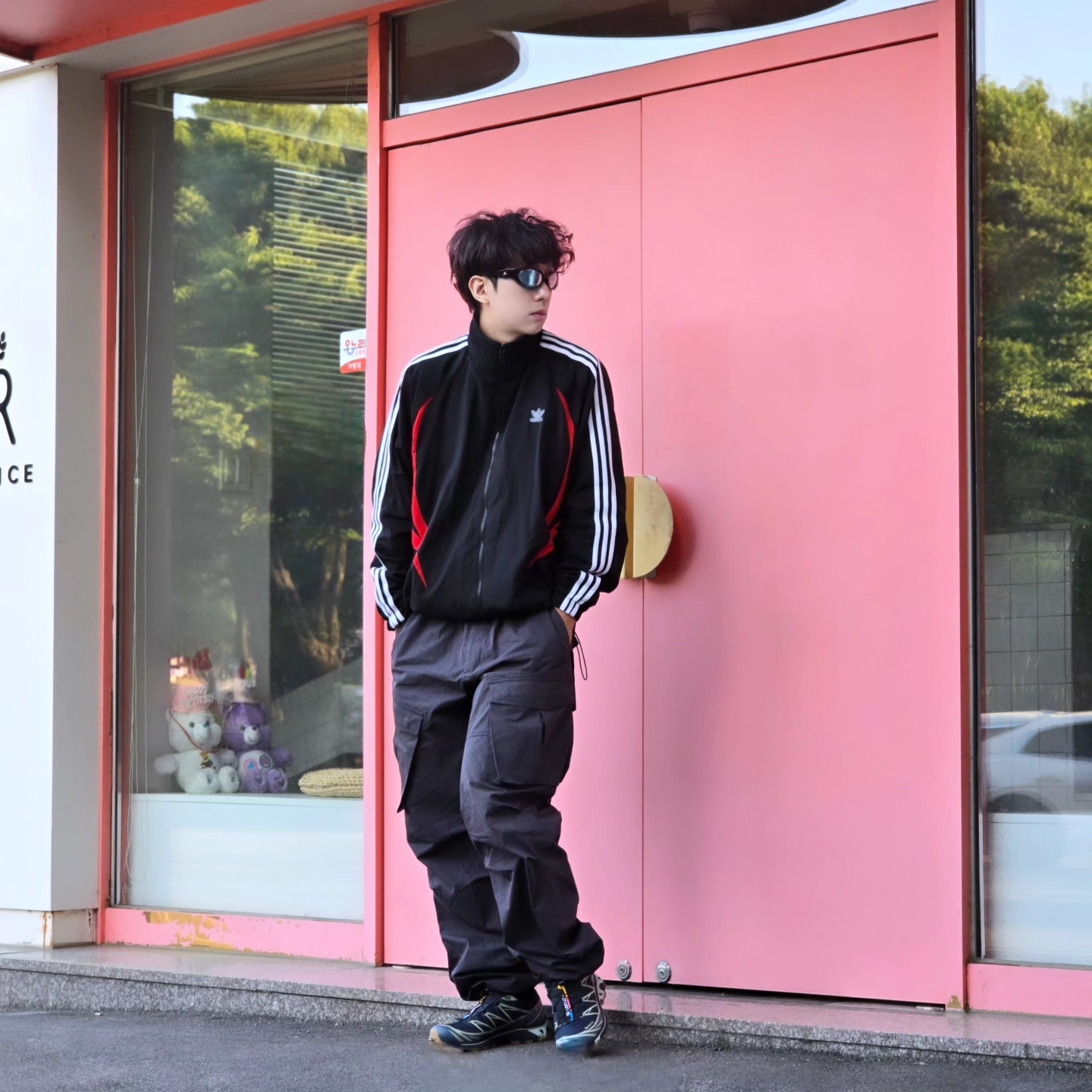 Adidas Archive Track Top Black - KR Sizing, Salomon XT-6 GTX Carbon Bering Sea 착용 스타일 - 4