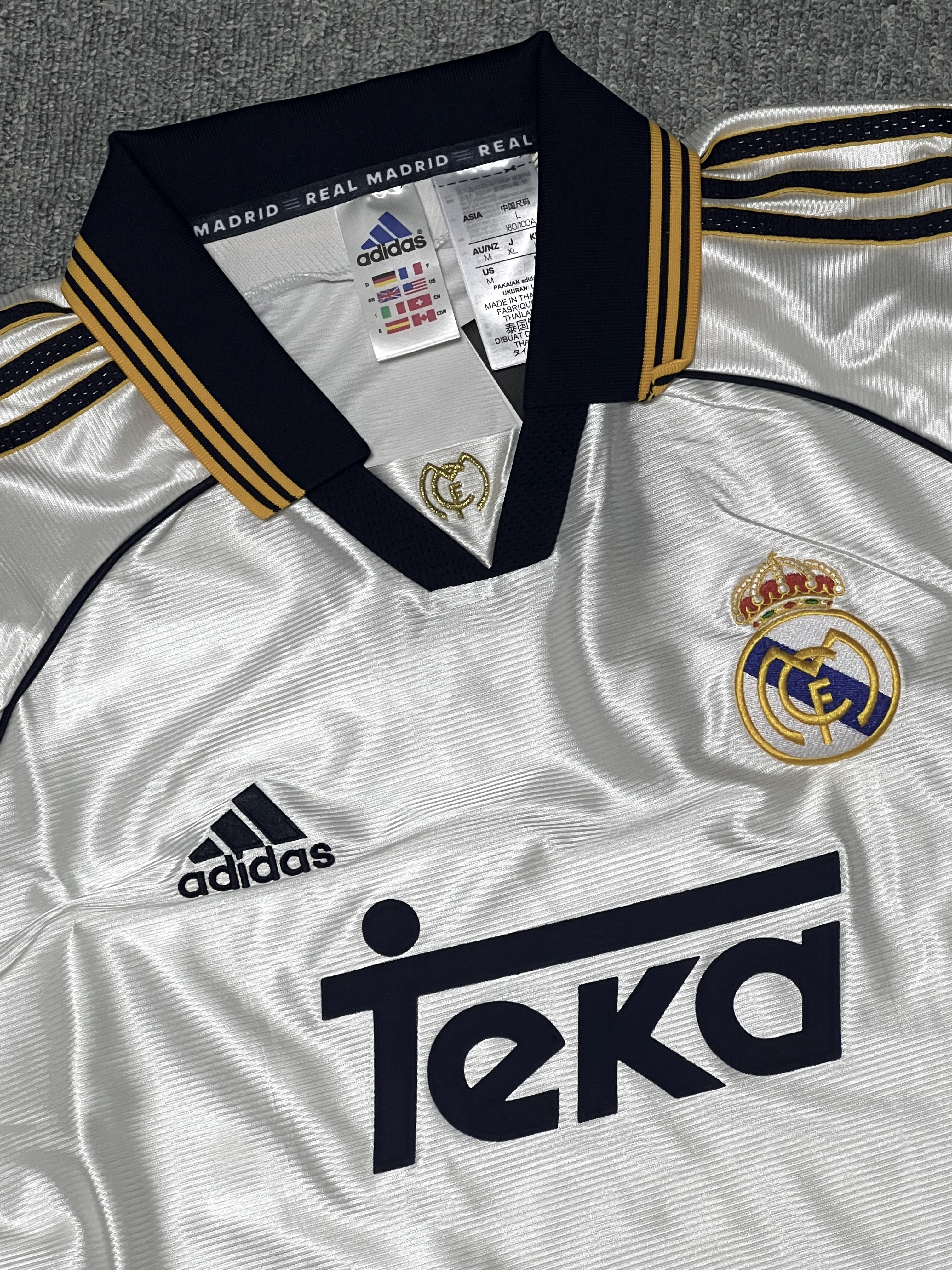 Adidas Real Madrid 99/00 Home Jersey White - KR Sizing (Non Marking Ver.) 착용 스타일