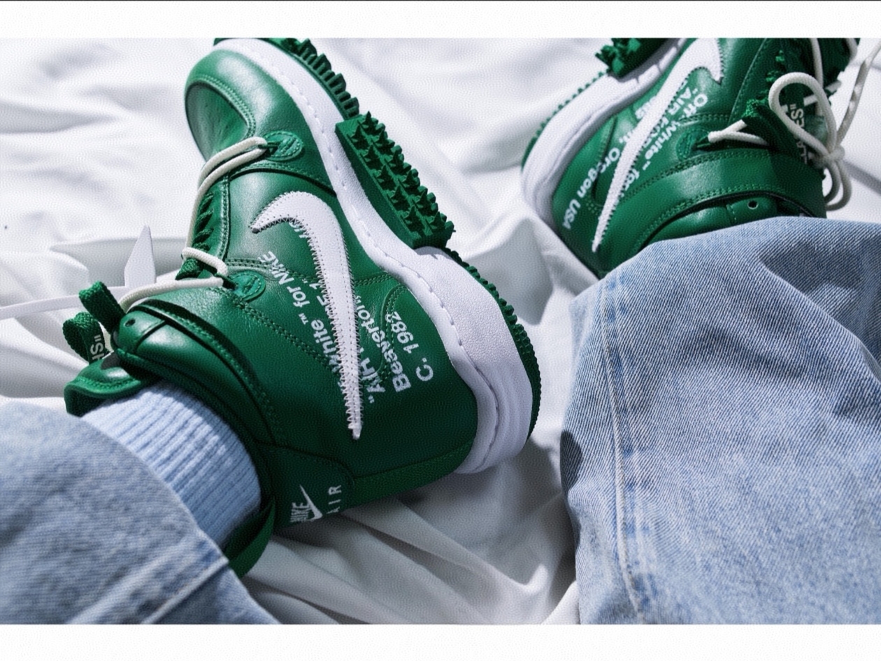Nike x Off-White Air Force 1 Mid SP Leather Pine Green 착용 스타일 - 2