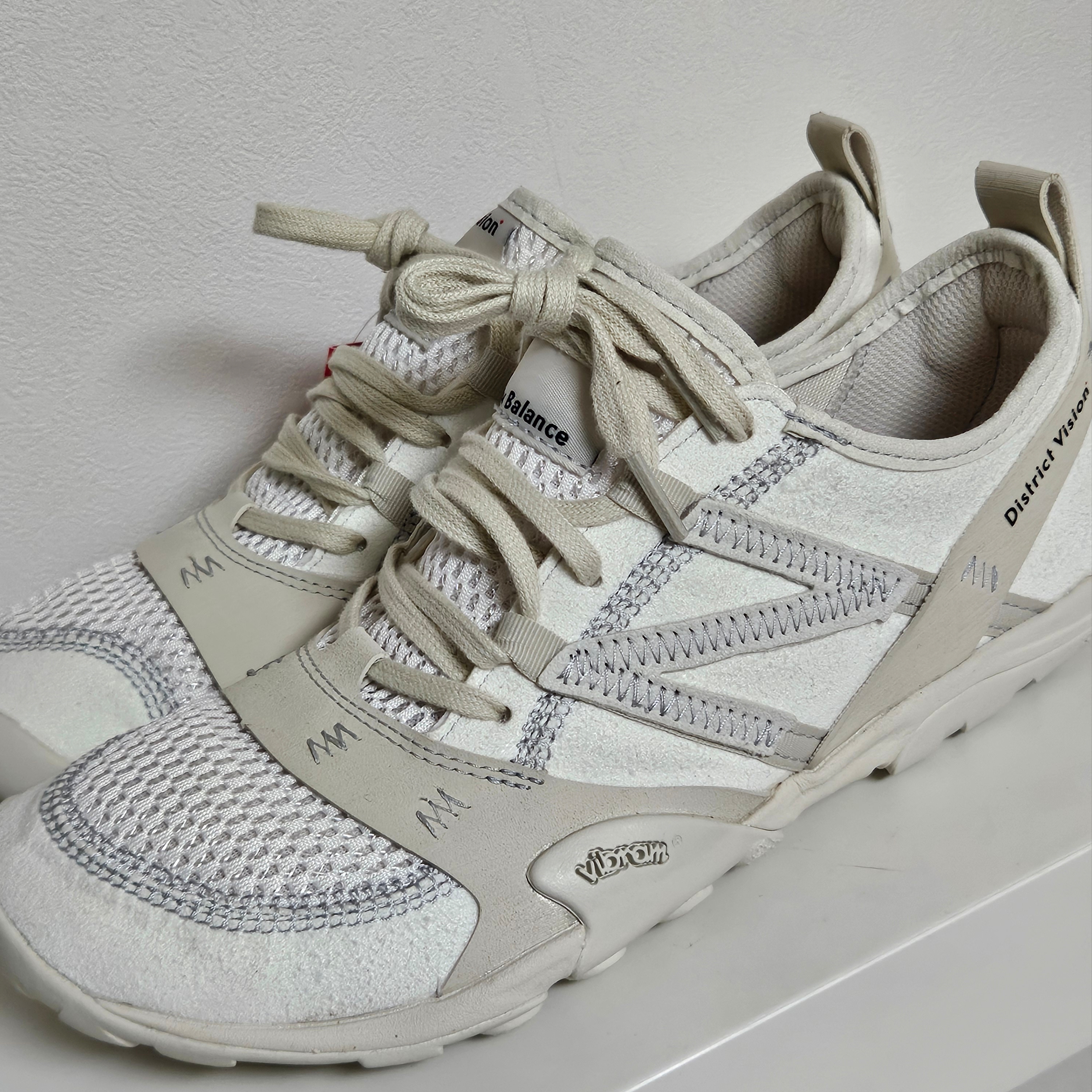 New Balance x District Vision MT10O Cloud Dancer 착용 스타일 - 1