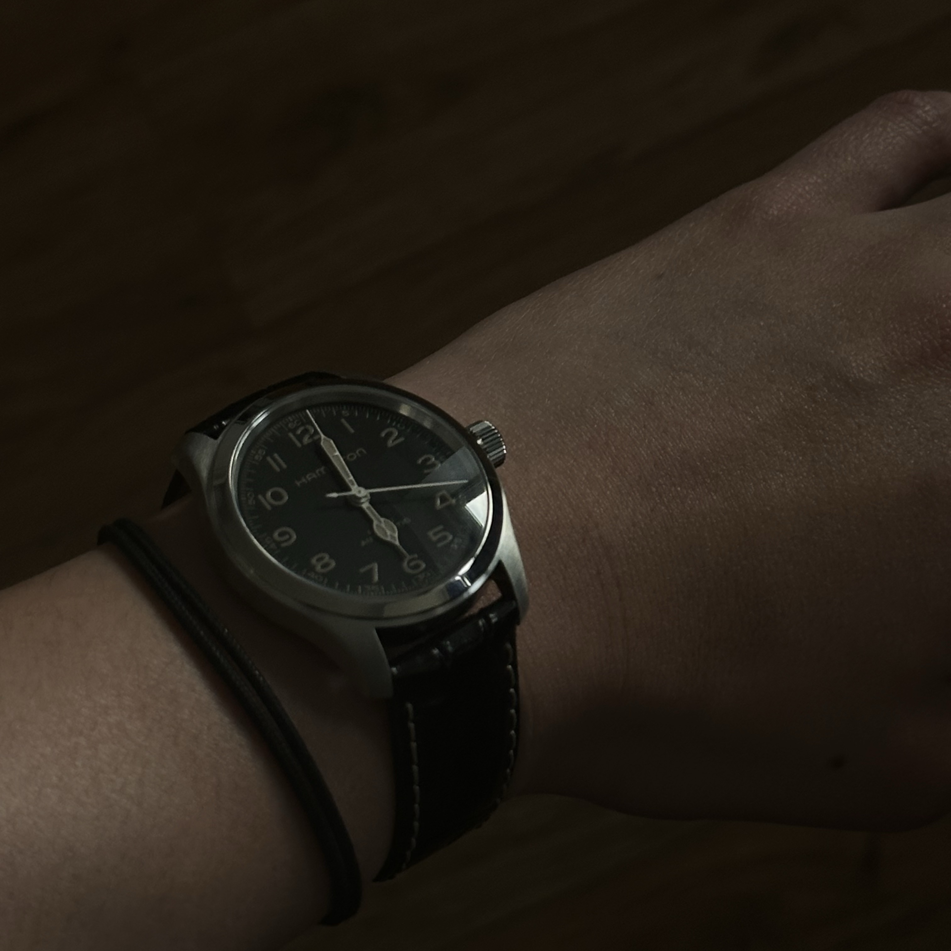 Hamilton Khaki Field Murph 38mm Automatic Stainless Steel Leather Black 착용 스타일