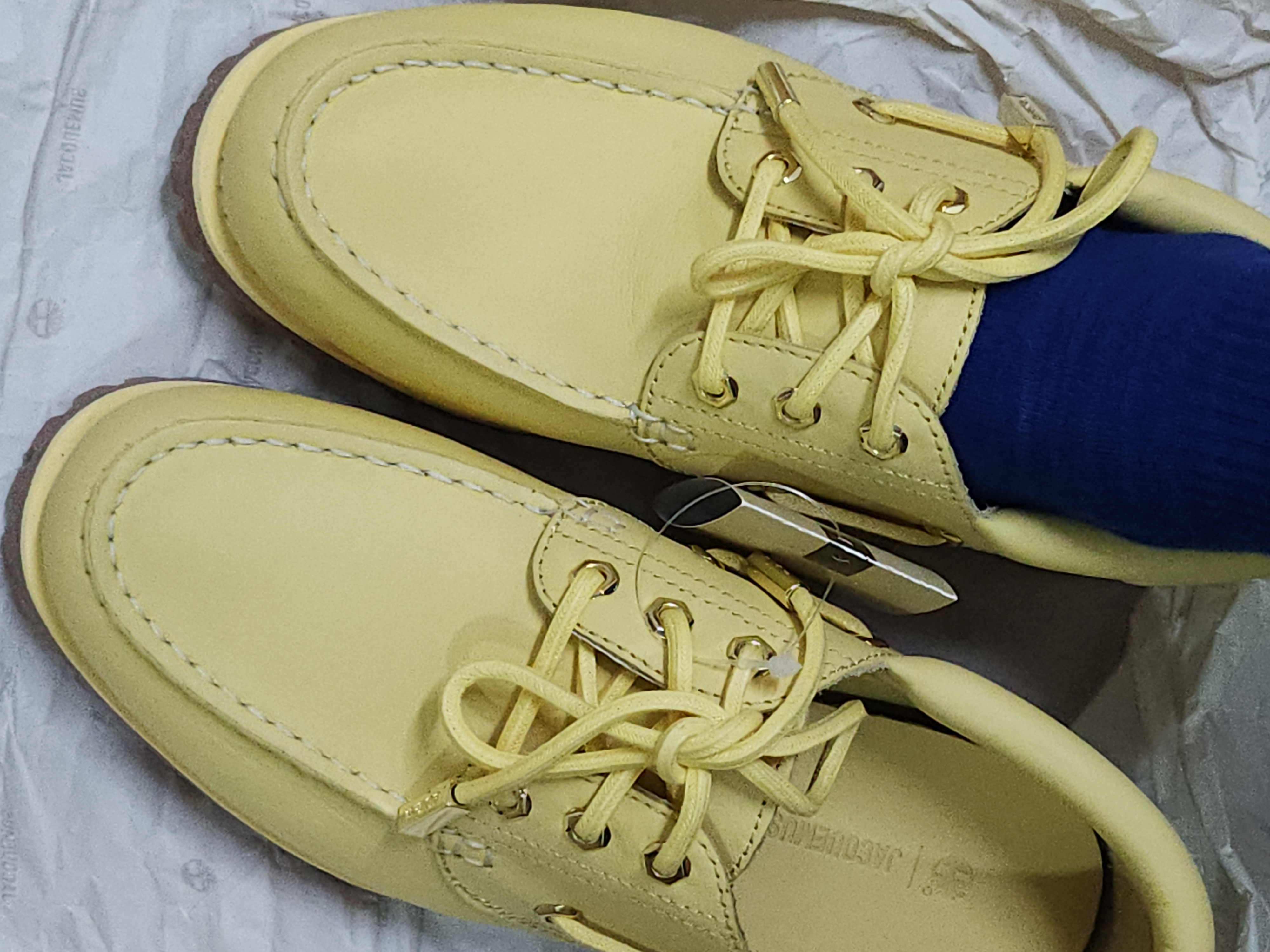Timberland x Jacquemus 3-Eye Lug Boat Shoes Yellow - Wide 착용 스타일 - 1