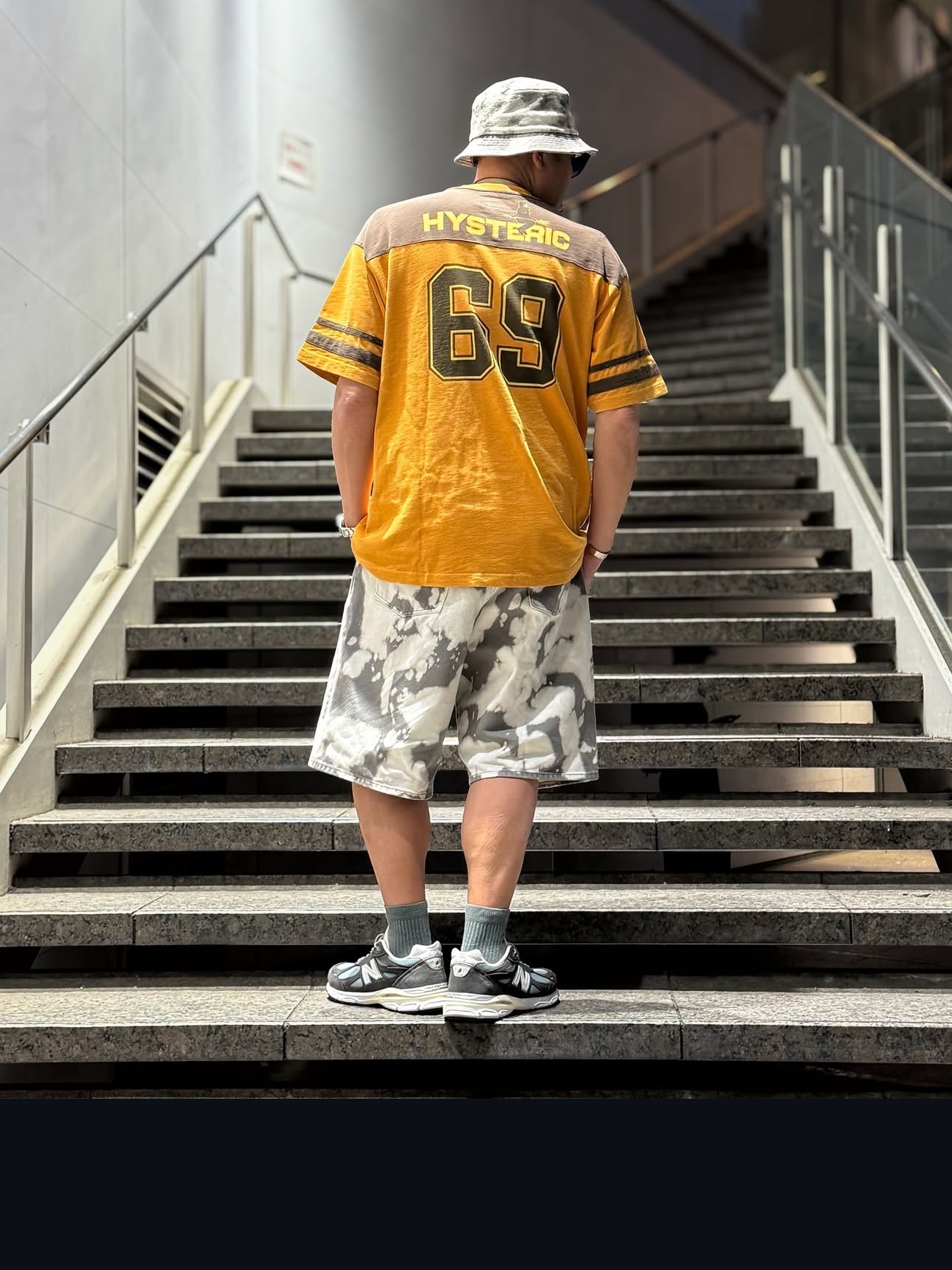 Supreme Baggy Denim Shorts Bleached - 25SS 착용 스타일 - 1
