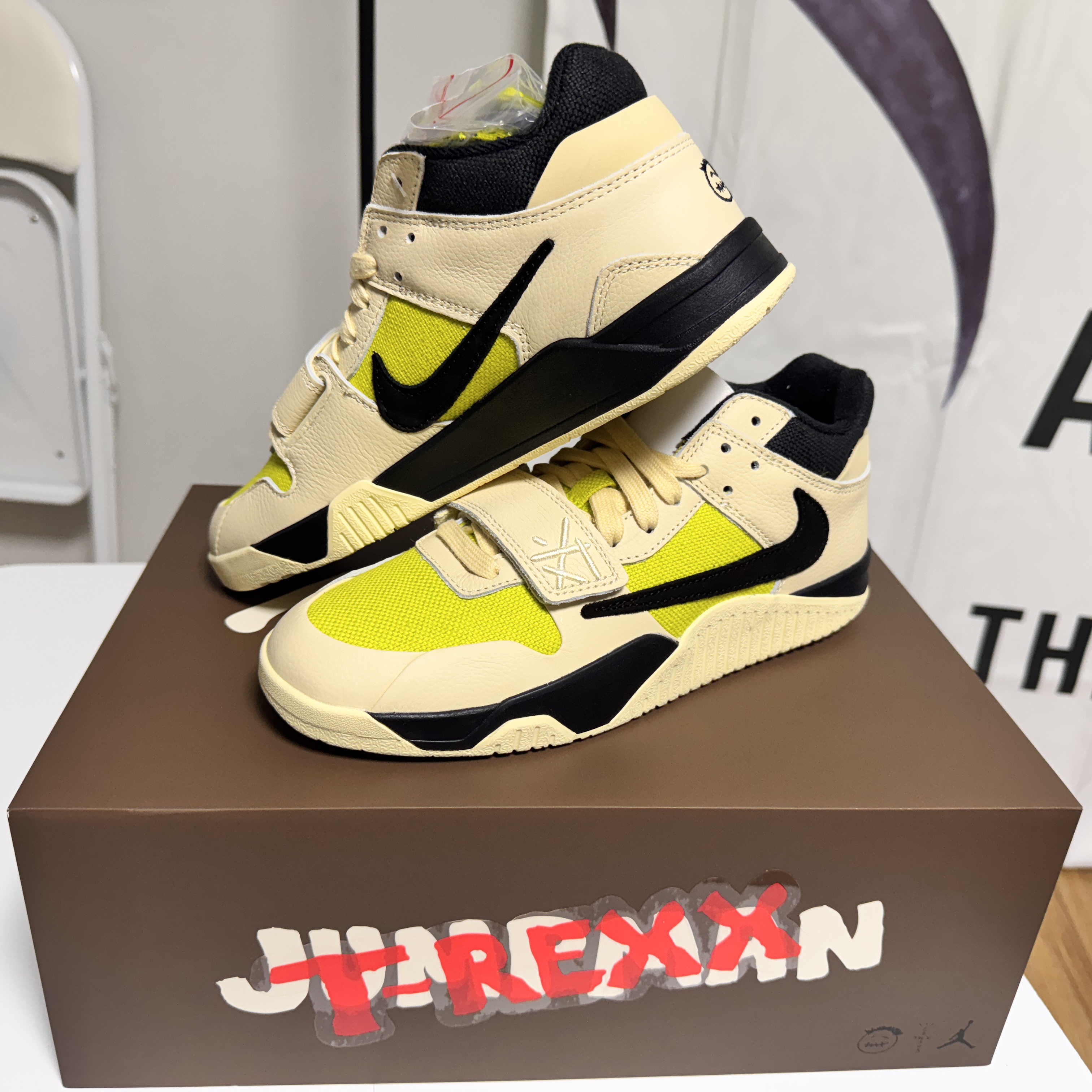 Jordan x Travis Scott Jumpman Jack TR Bright Cactus 착용 스타일
