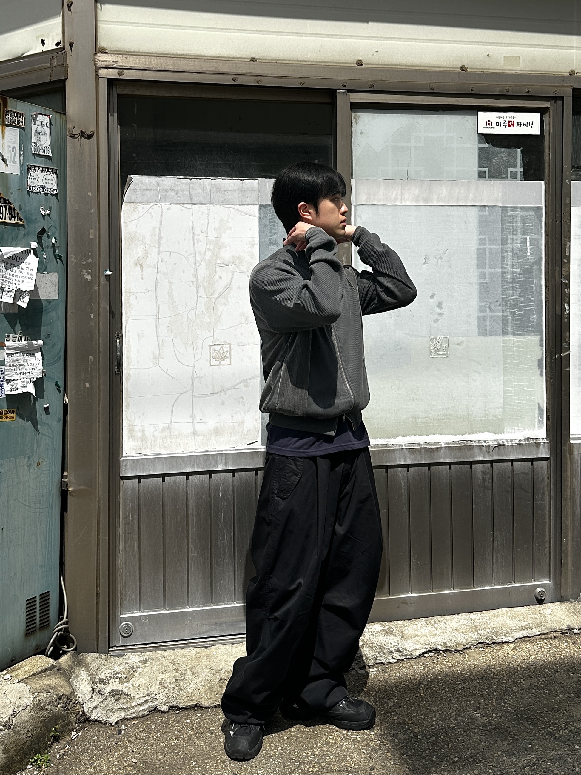 Roa Hiking Lhakpa Black 착용 스타일 - 2