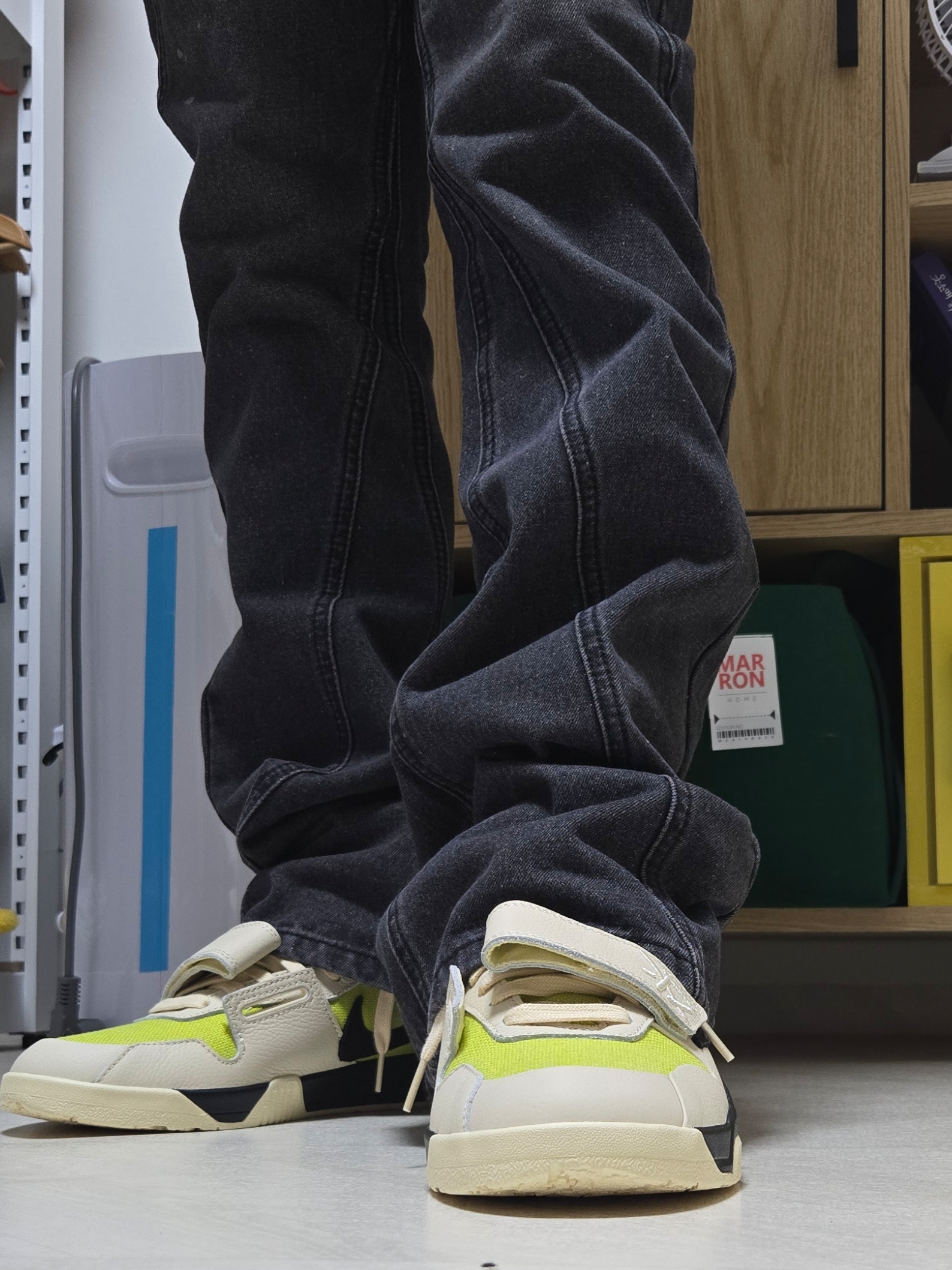 Jordan x Travis Scott Jumpman Jack TR Bright Cactus 착용 스타일 - 5