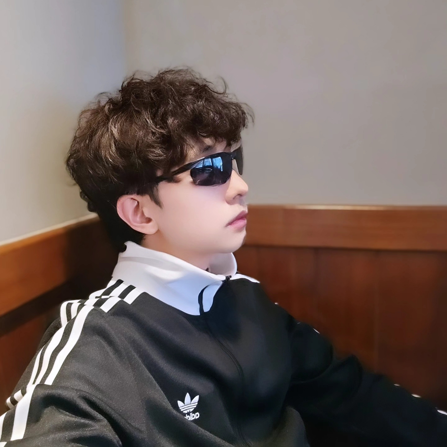 Adidas Adicolor Classics Beckenbauer Track Jacket Black - KR Sizing, Adidas Adicolor Classics Beckenbauer Track Jacket Black - US Sizing 착용 스타일 - 7