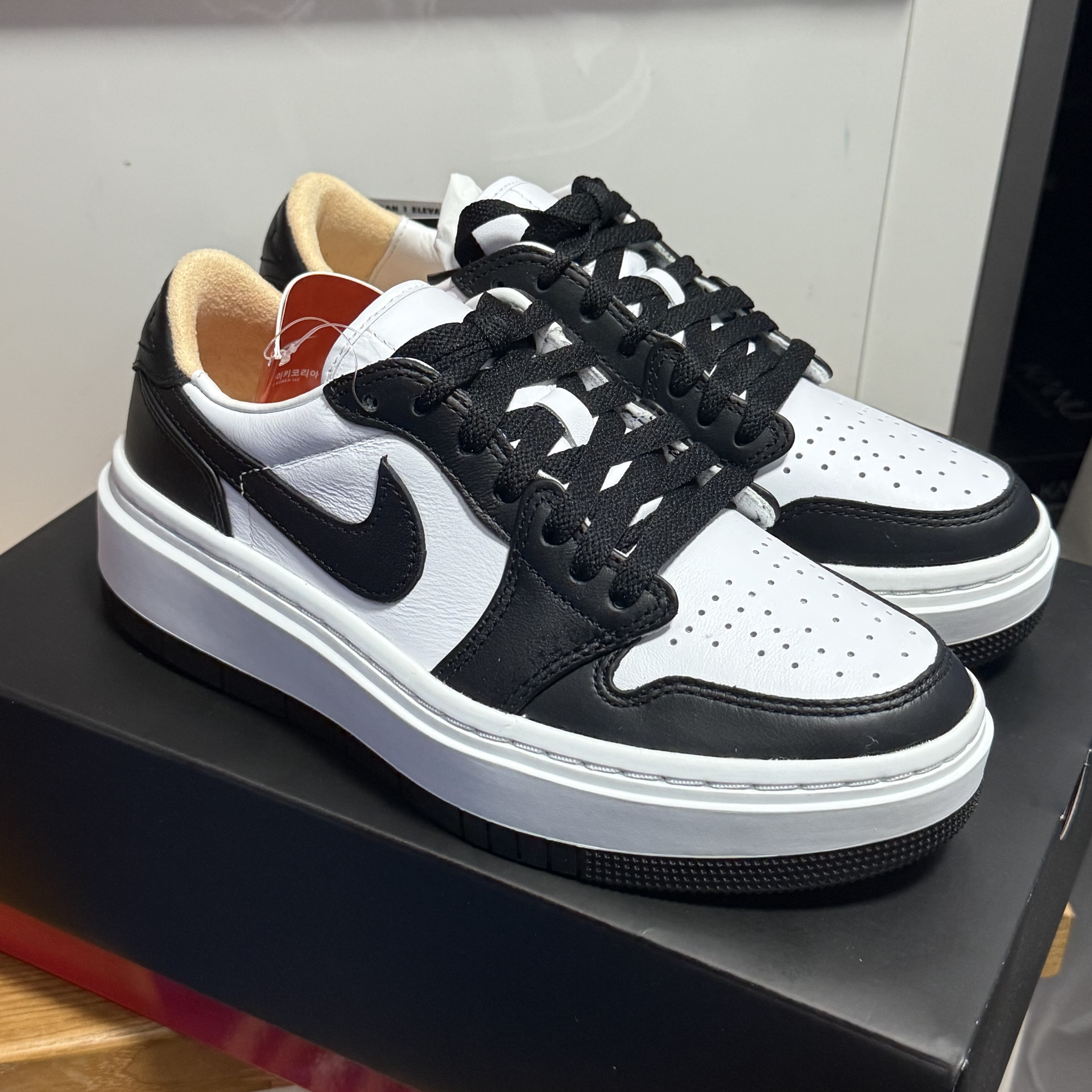 (W) Jordan 1 Elevate Low White Black 착용 스타일