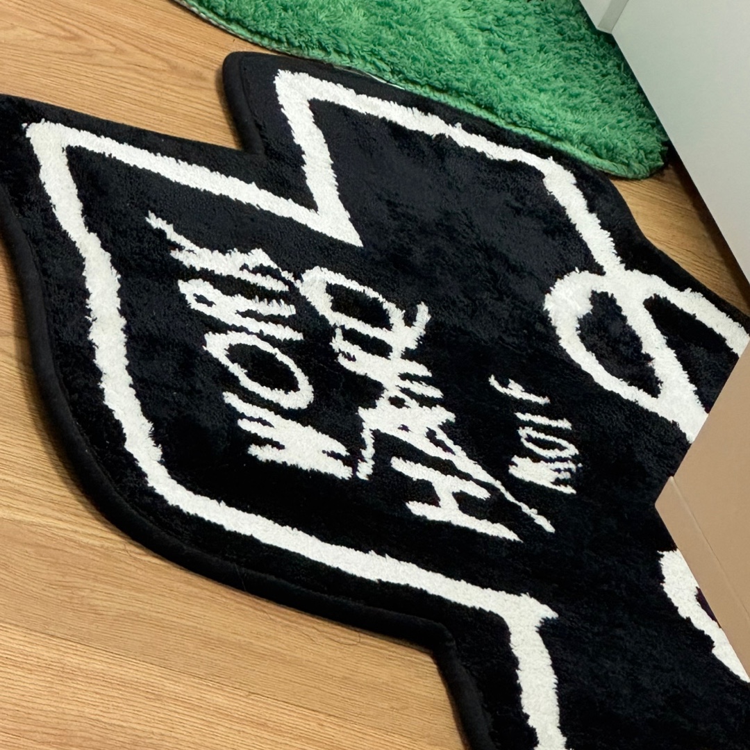 moif x inapsquare Jacquard Foot Mat Sedan 착용 스타일