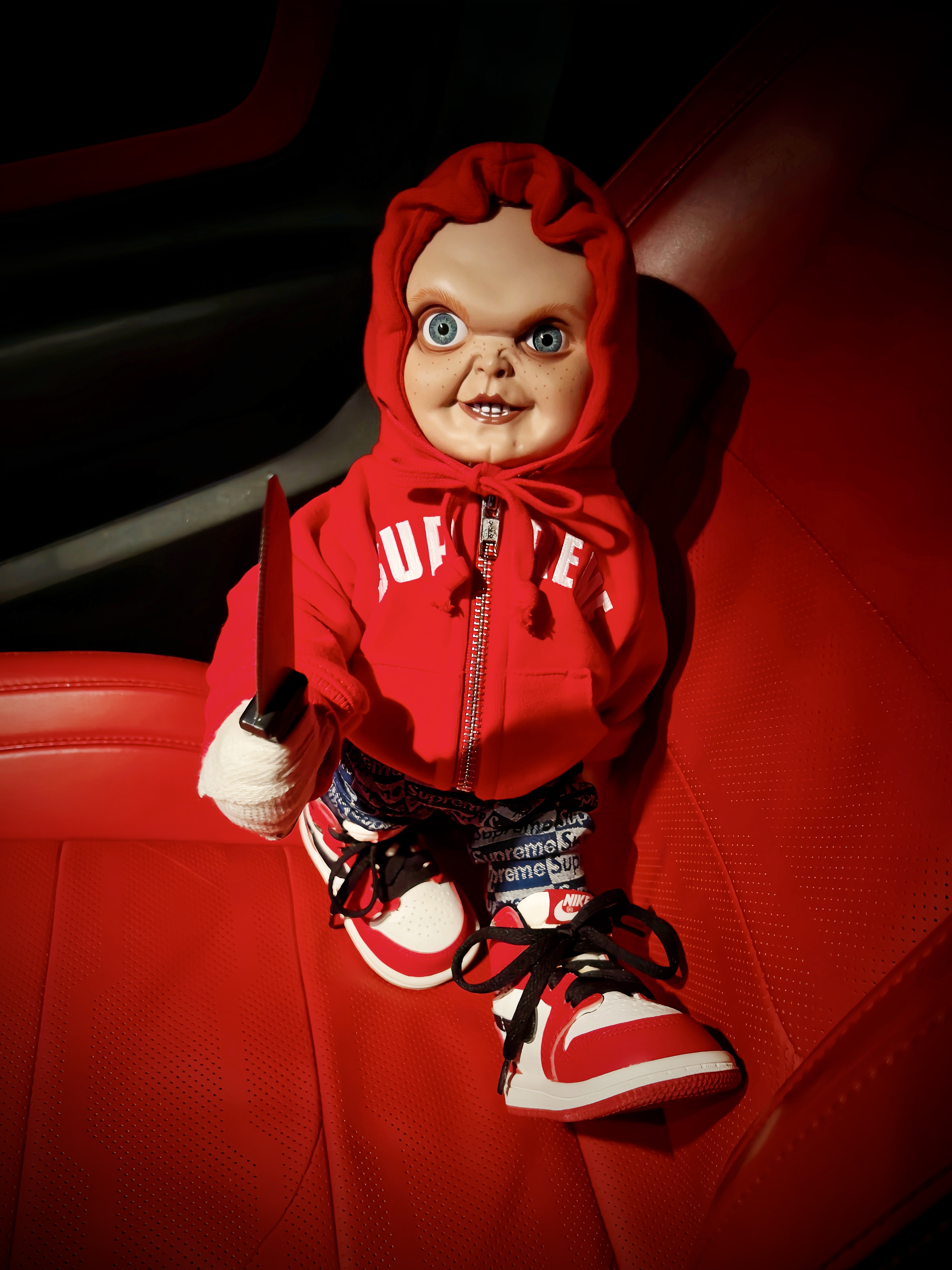 Supreme Chucky Doll - 20FW, (TD) Jordan 1 Retro High OG Chicago 2022 착용 스타일 - 2