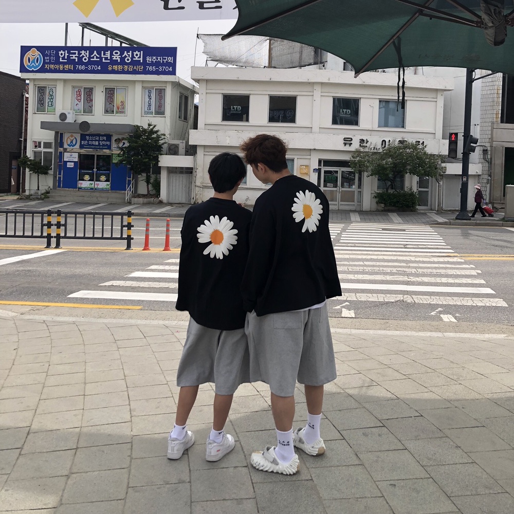 Nike x Supreme Air Force 1 Low White, Nike x Peaceminusone LS T-Shirt Black (DR0098-010) 착용 스타일 - 1
