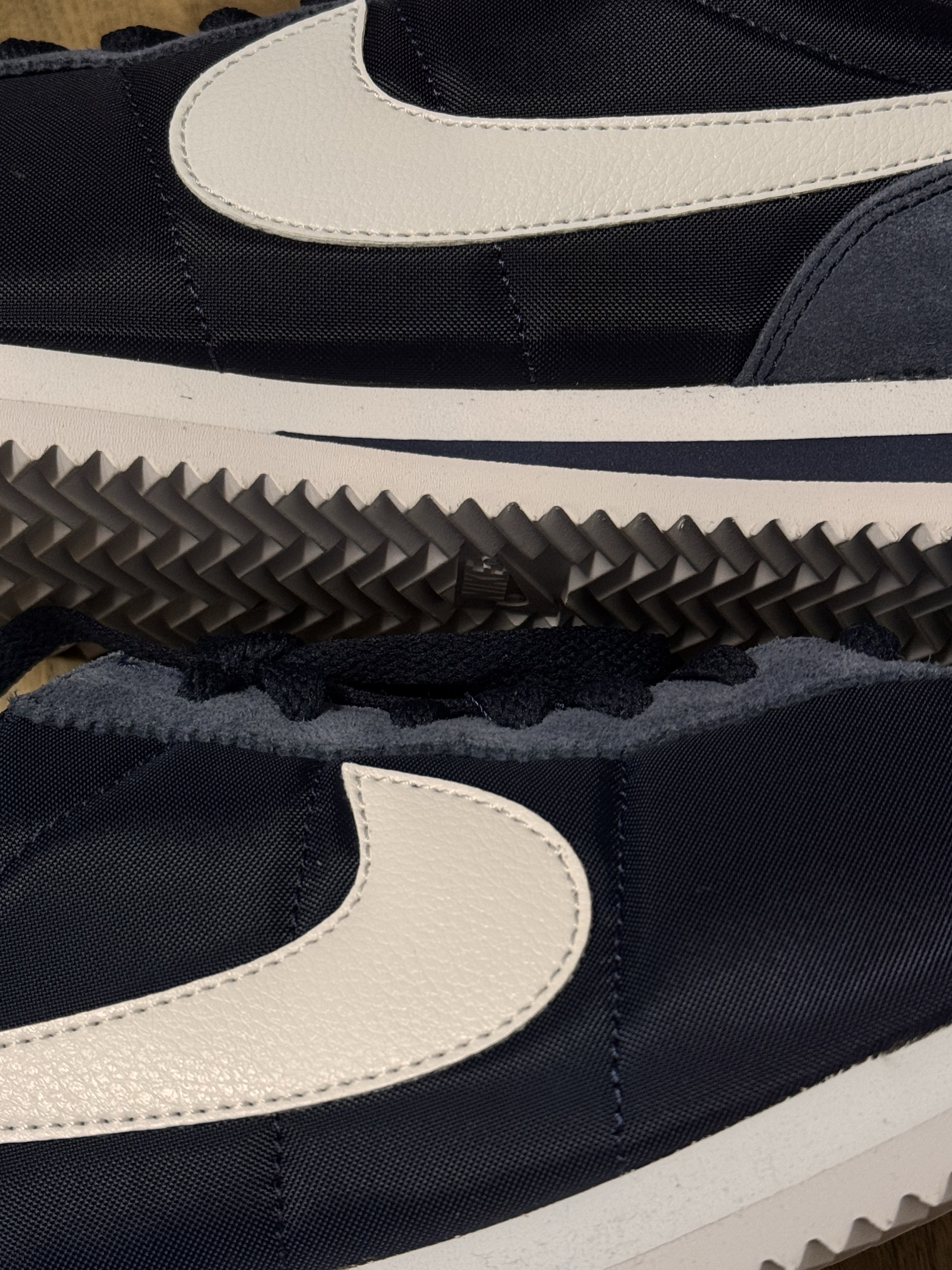 (W) Nike Cortez Midnight Navy 착용 스타일 - 6