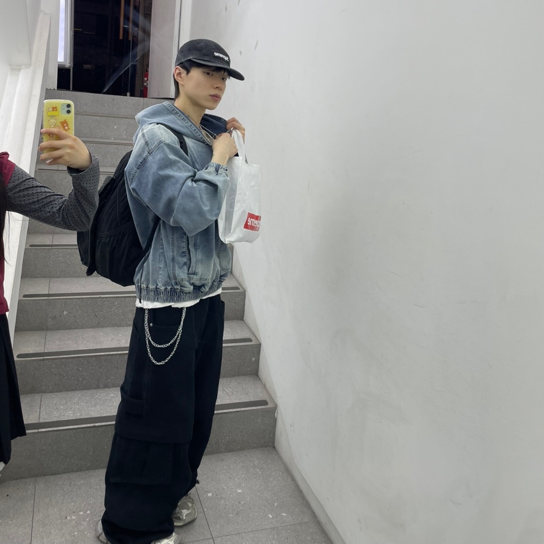 Supreme Washed Chino Twill Camp Cap Black - 25SS, Balenciaga 3XL Sneakers Light Beige 착용 스타일