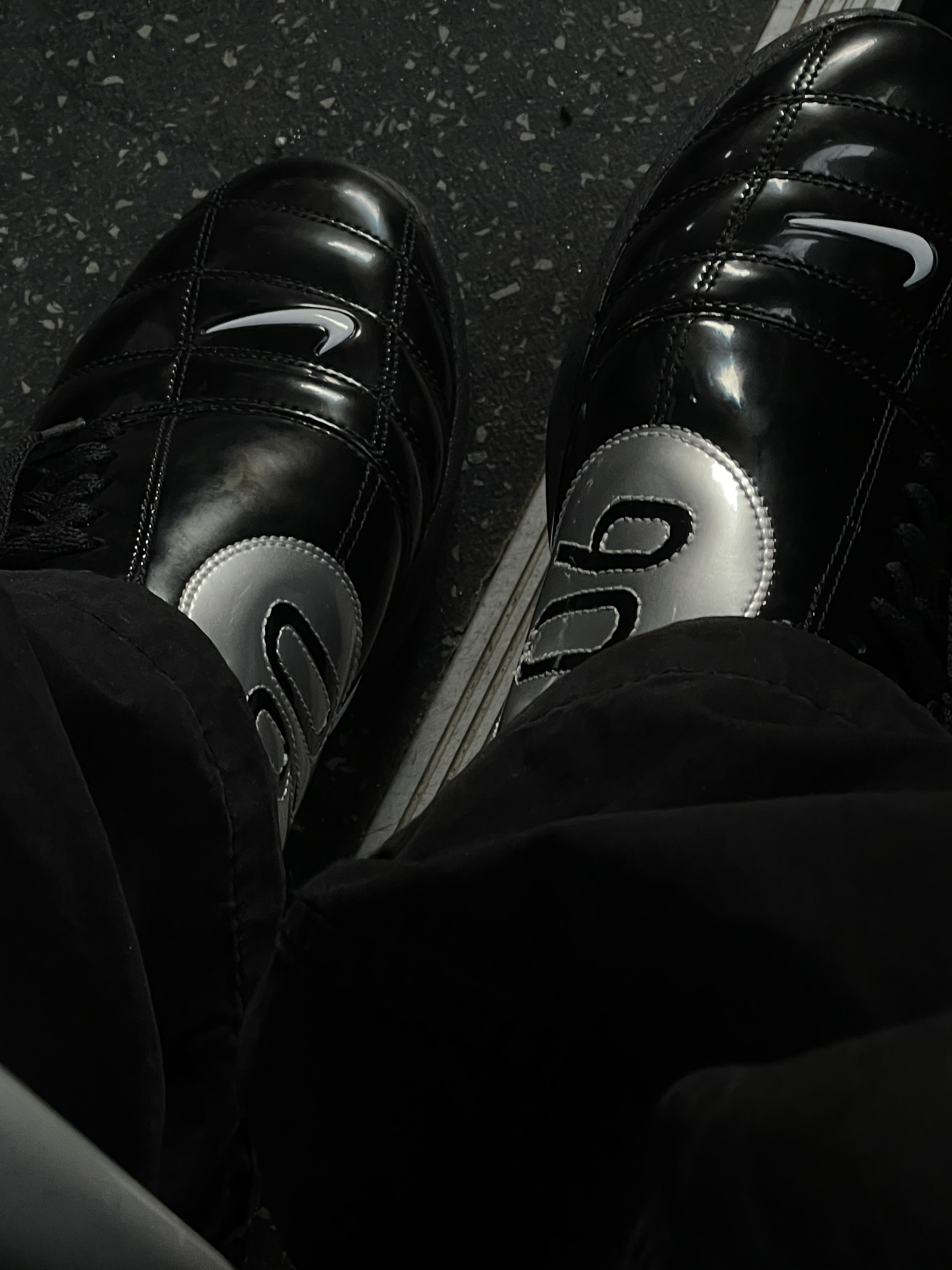 Nike Total 90 III SP Black and White 착용 스타일 - 1
