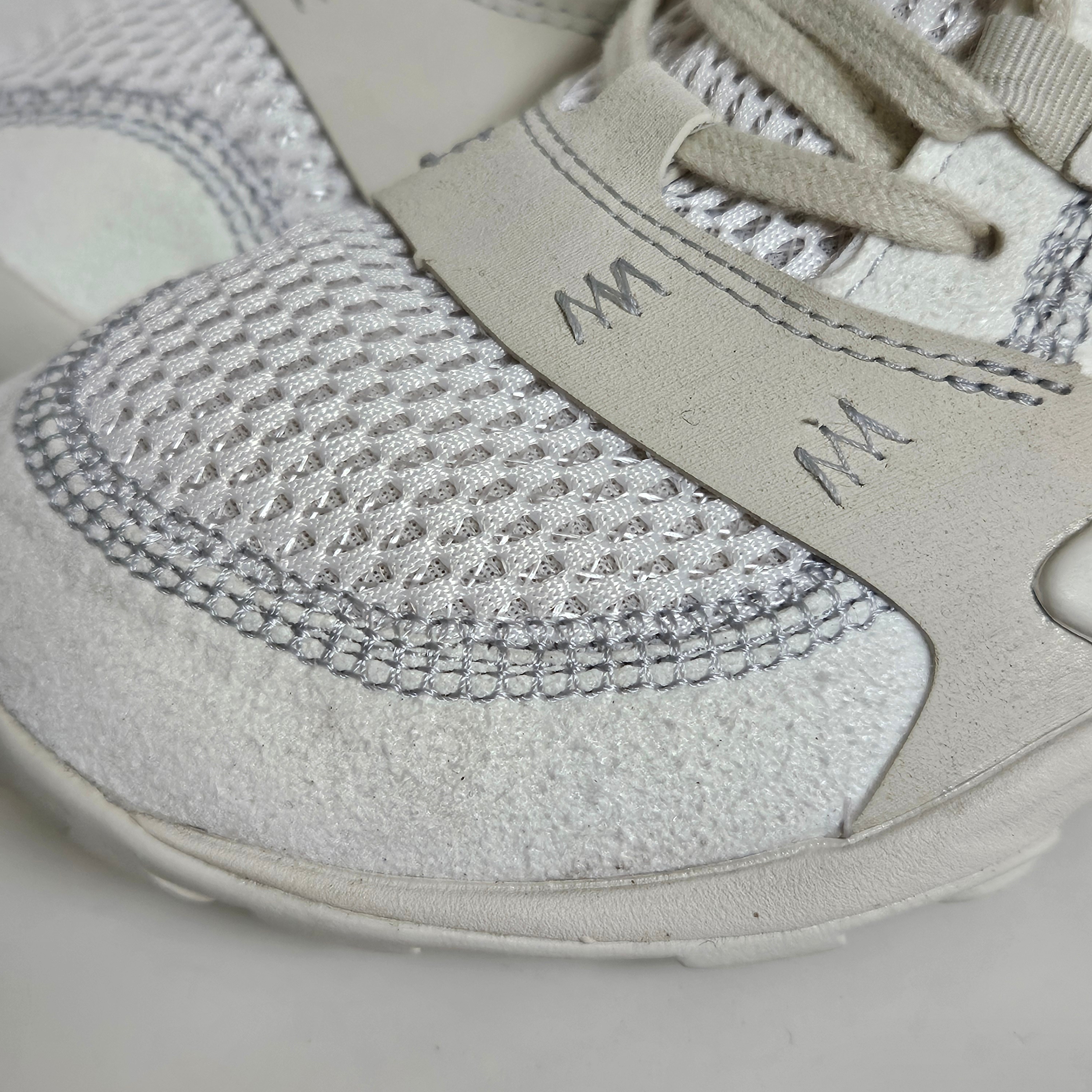 New Balance x District Vision MT10O Cloud Dancer 착용 스타일 - 2