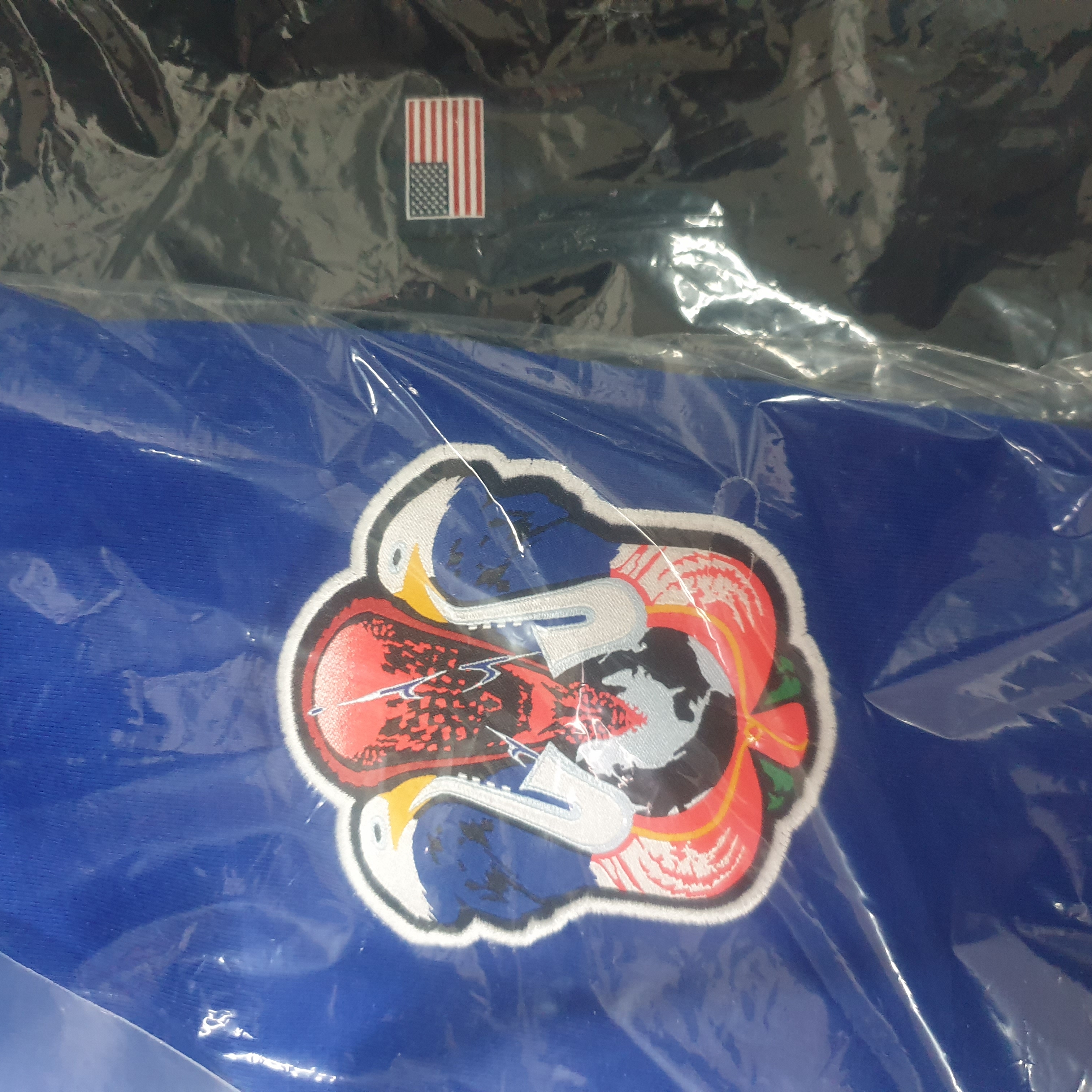 Nike SB Team USA T-Shirt Old Royal, Nike SB Team USA Short Sleeve Button Up Bowler Shirt Obsidian 착용 스타일