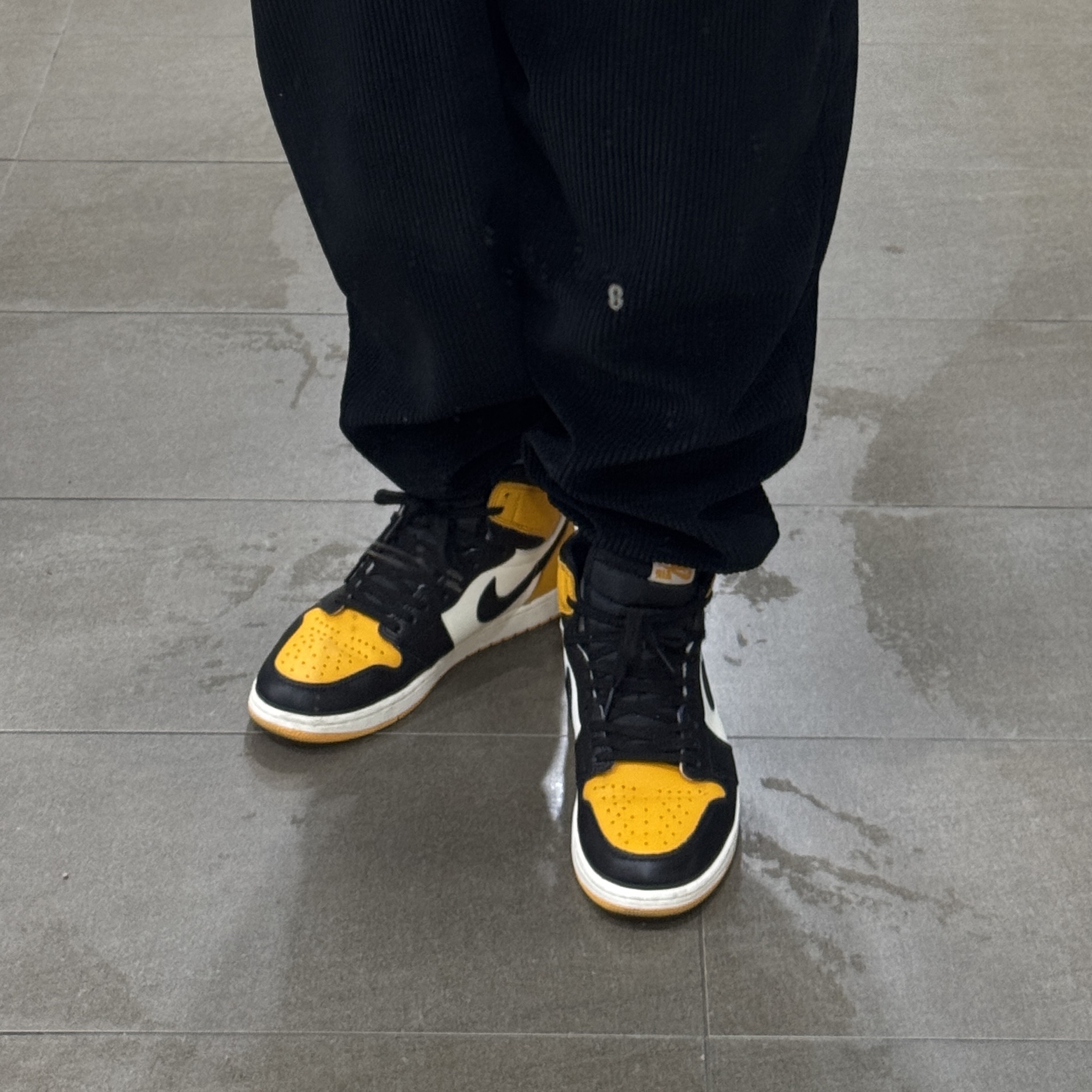Jordan 1 Retro High OG Taxi 착용 스타일 - 2
