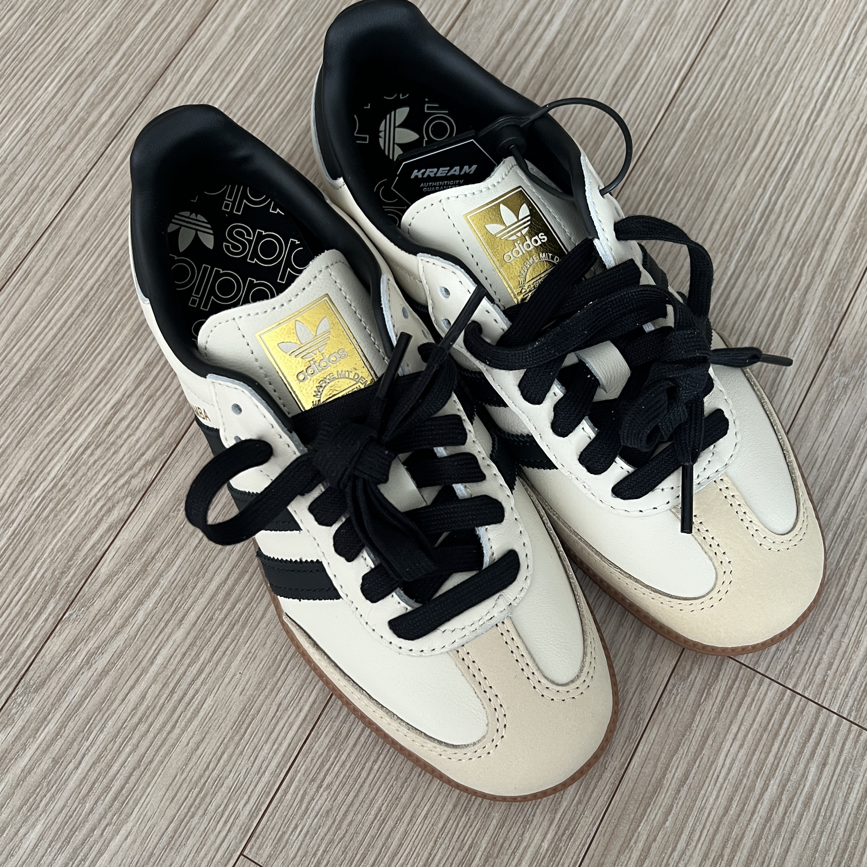 (W) Adidas Samba OG Cream White Core Black 착용 스타일