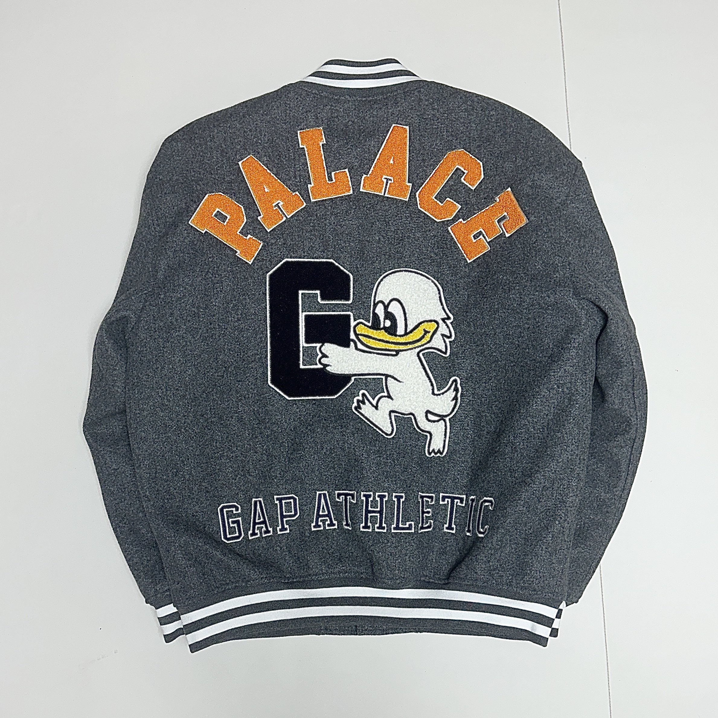 Palace x Gap Varsity Jacket Grey - 24SS 착용 스타일 - 2