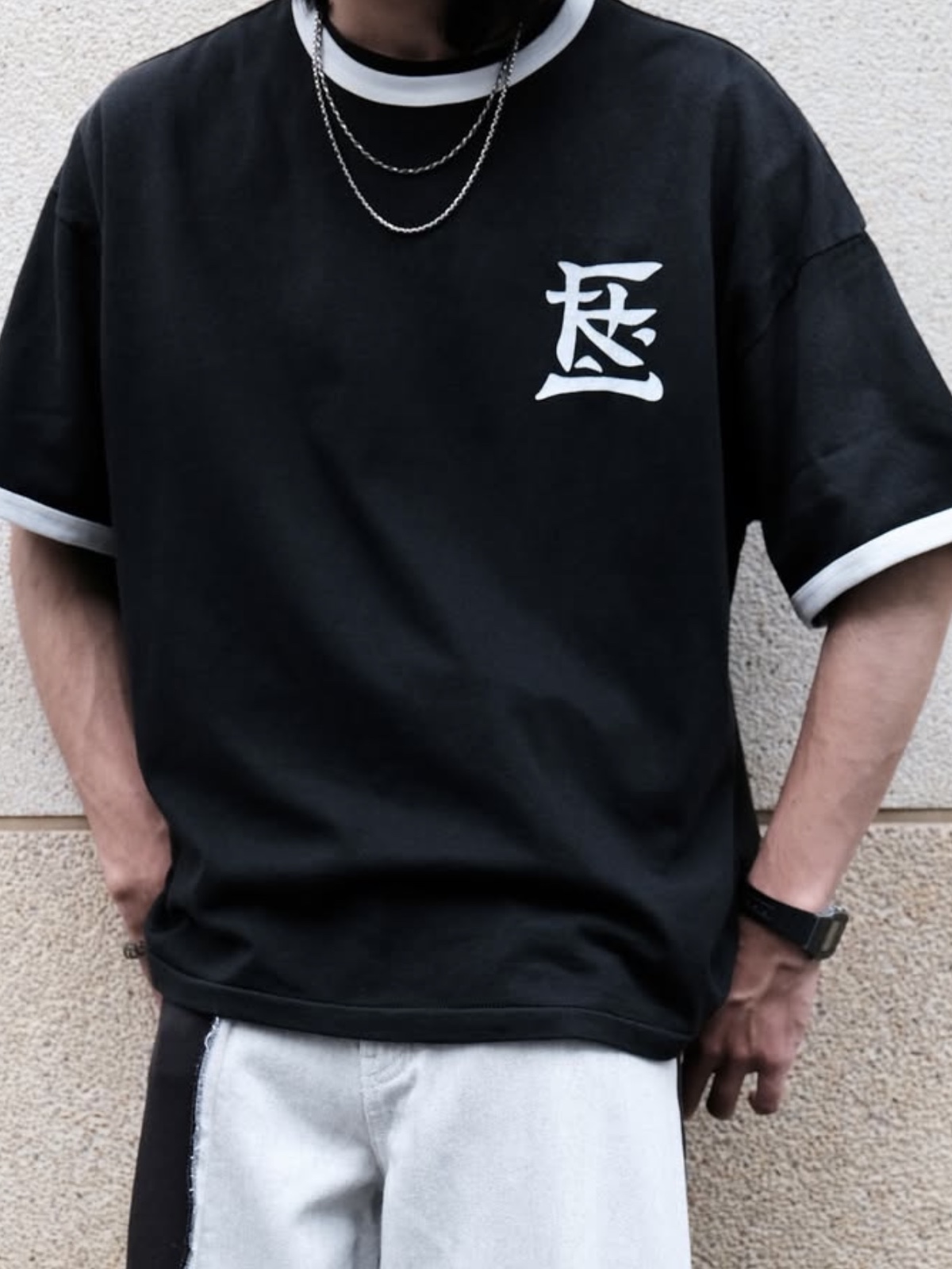 Flagstuff Ringer Tee Kanji Logo Black - 25SS 착용 스타일