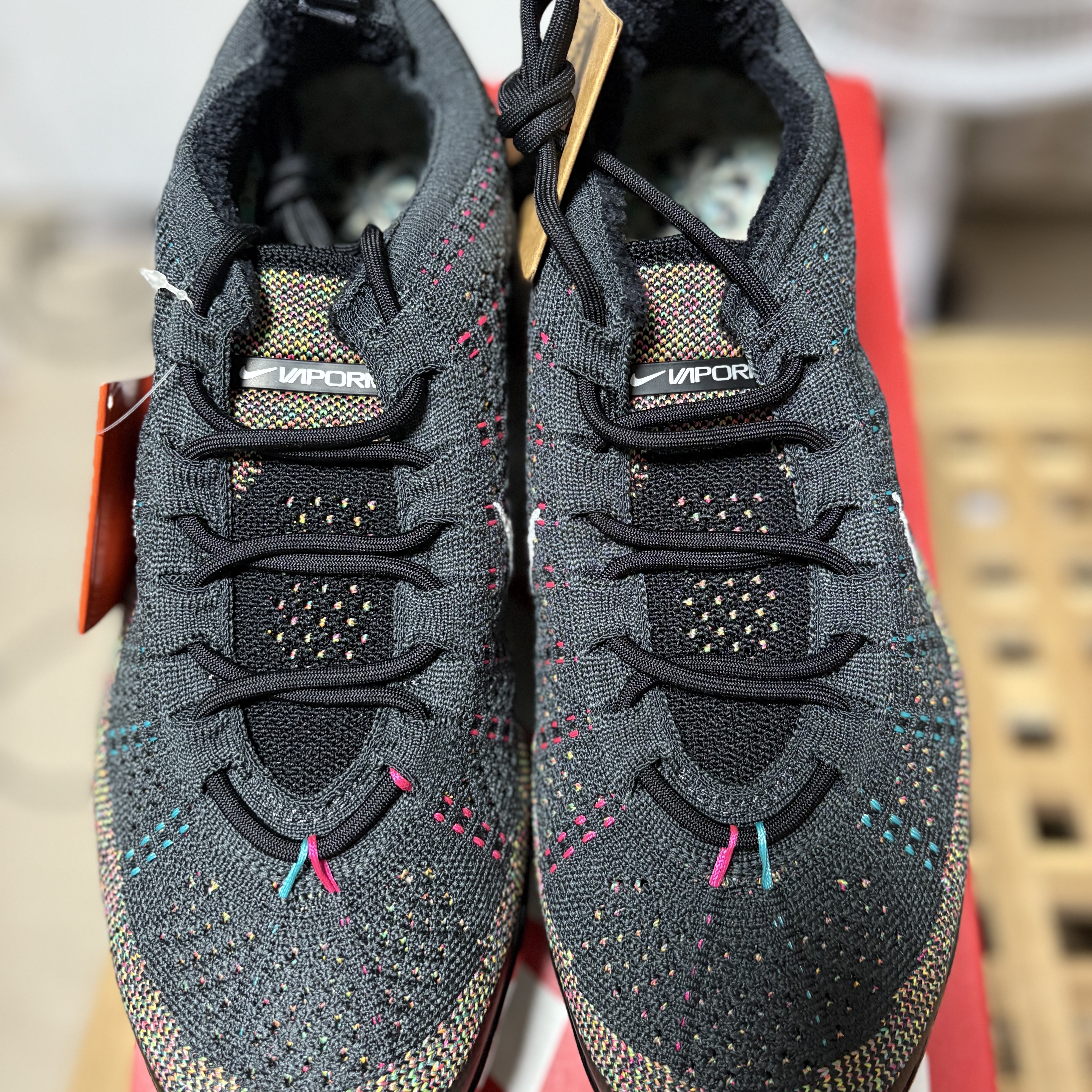 Nike Air Vapormax 2023 Flyknit Anthracite Black 착용 스타일 - 5