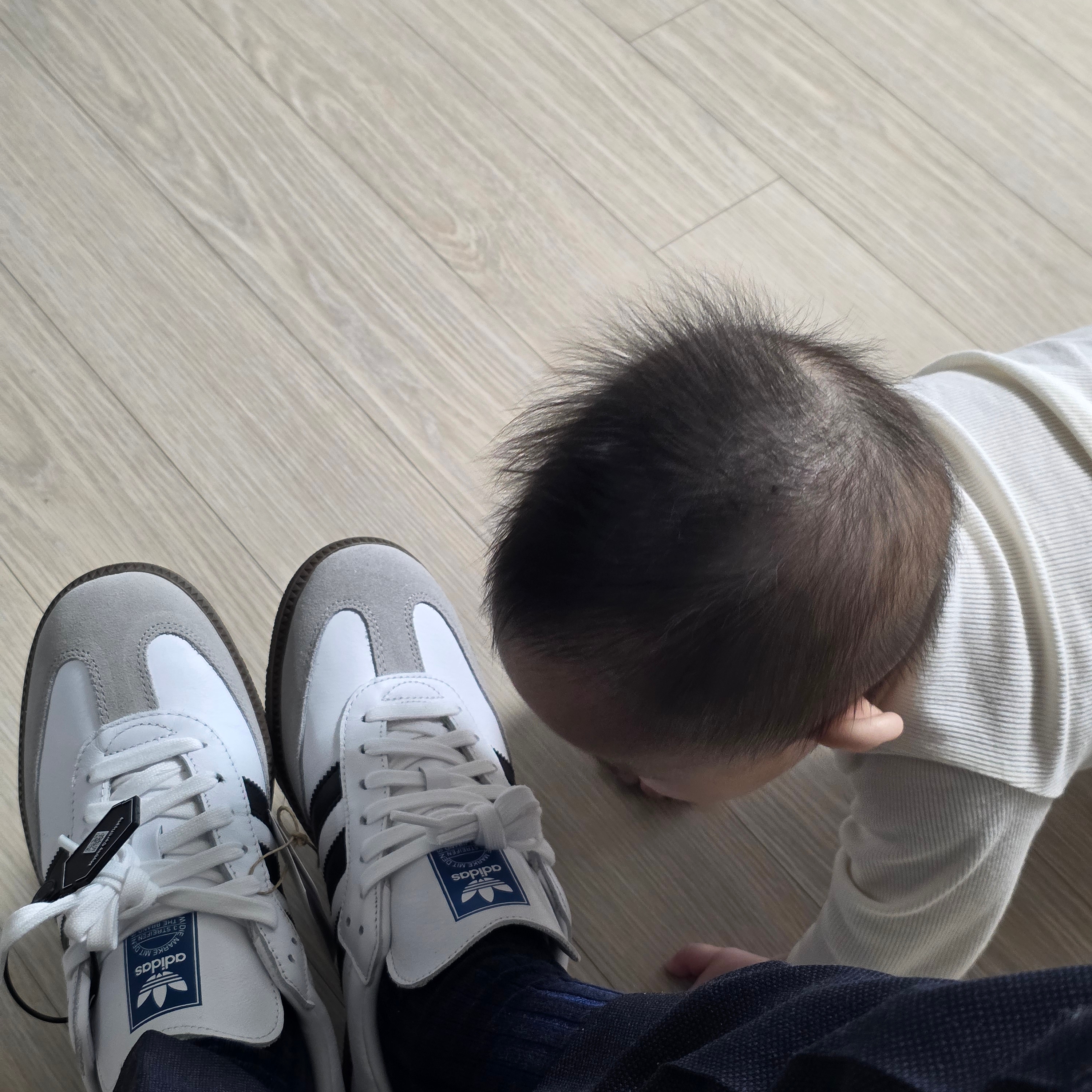 Adidas Samba OG Cloud White 착용 스타일 - 1
