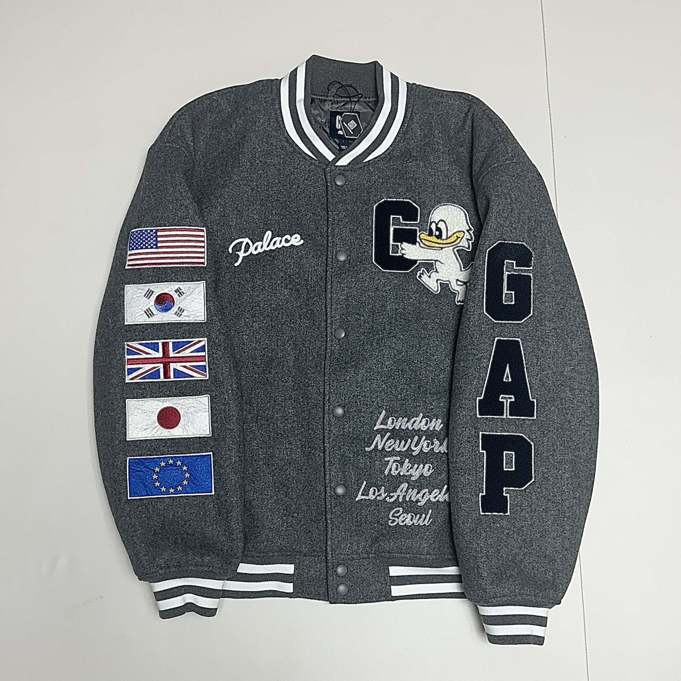 Palace x Gap Varsity Jacket Grey - 24SS 착용 스타일 - 1