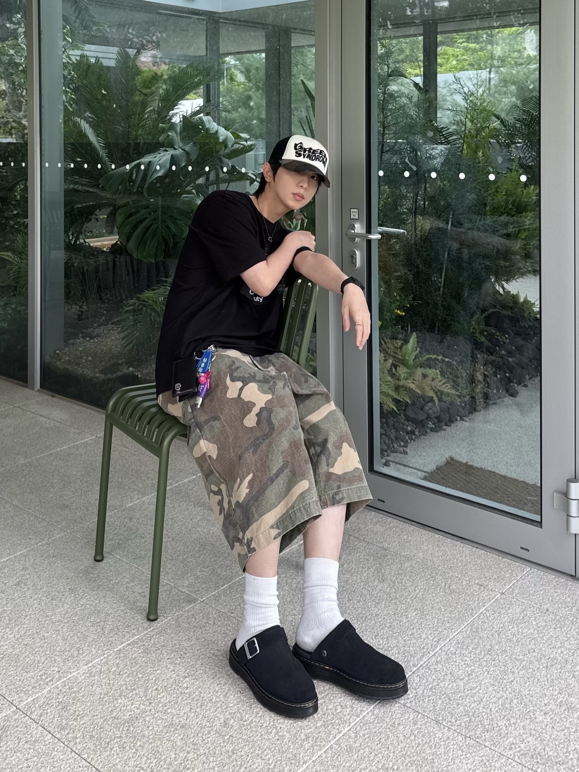 ersco Ripstop military Short Camo, Dr. Martens Carlson Suede Casual Slingback Mules Black 착용 스타일 - 3
