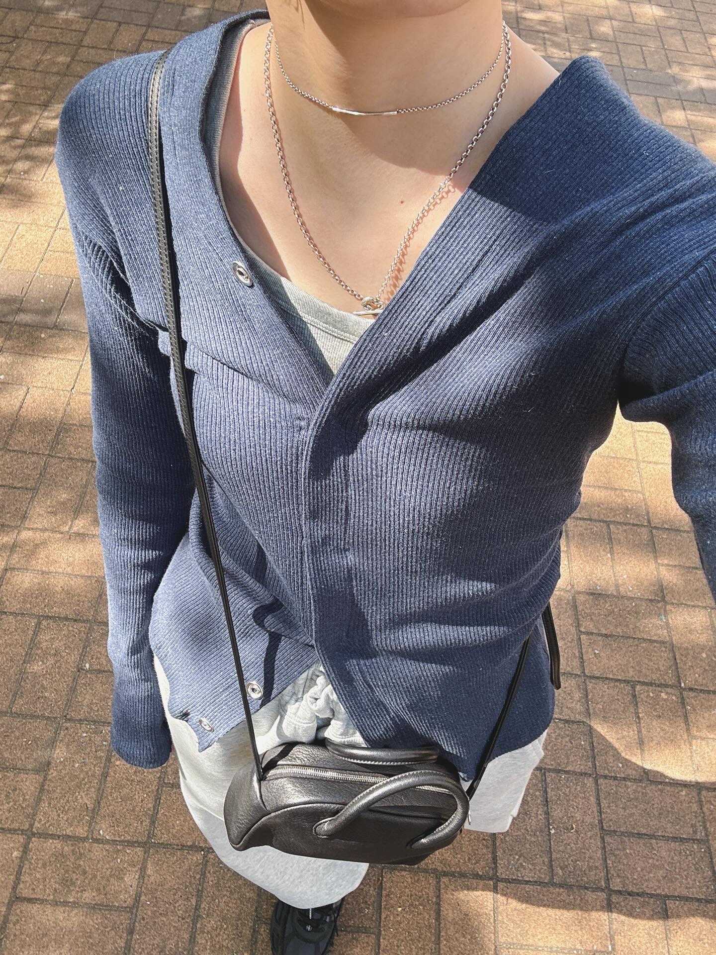 Baserange Women Tav Cardigan Snaps Ampera Blue - 25SS 착용 스타일