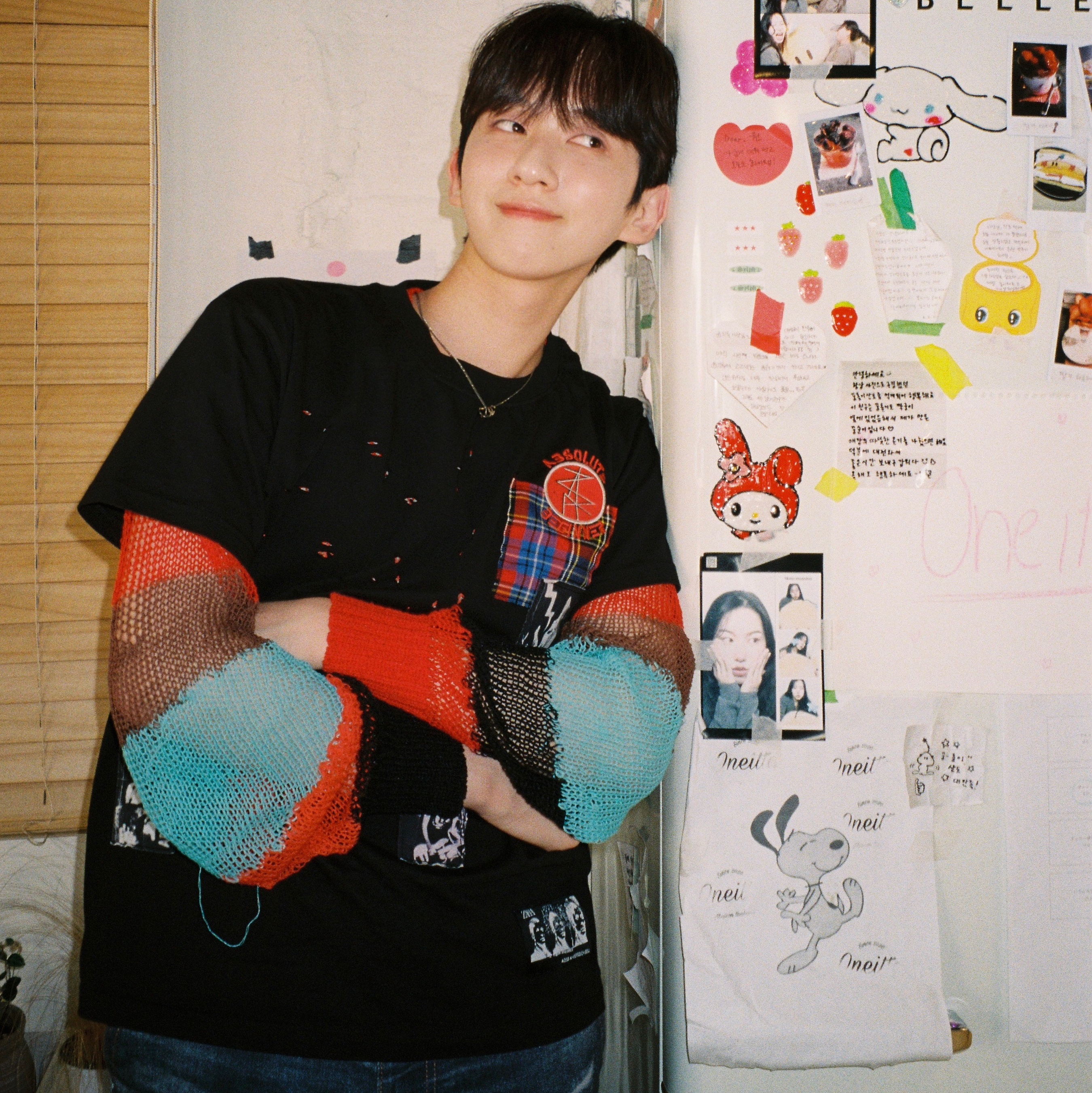 Zara x Andersson Bell Graphic Patch T-Shirt Black, Zara x Andersson Bell Jacquard Lace Sweater Multicolor 착용 스타일