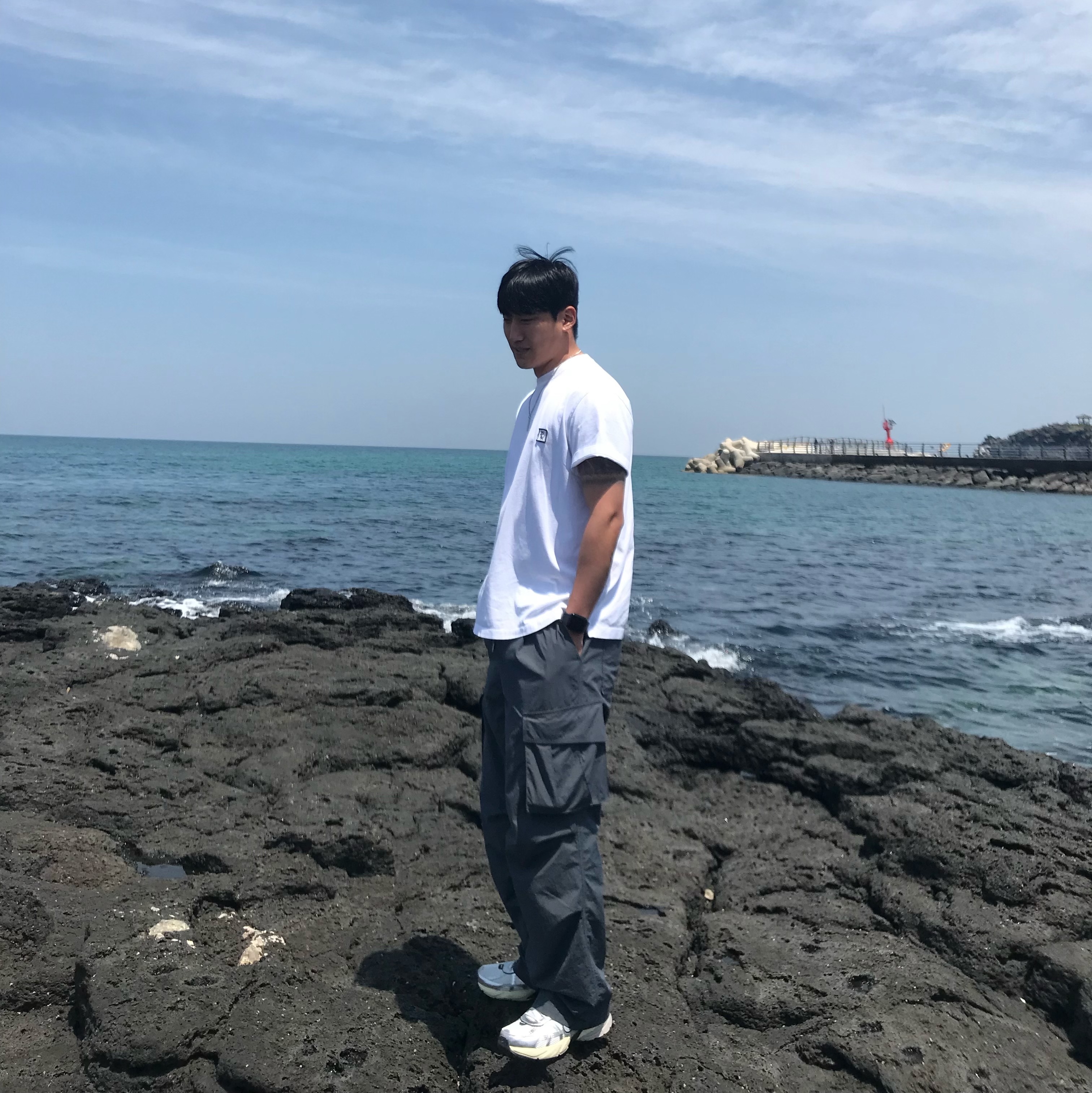 Nike V2K Run Summit White Metallic Silver, Wooyoungmi Cotton Back Logo T-Shirt White - 24SS 착용 스타일 - 1