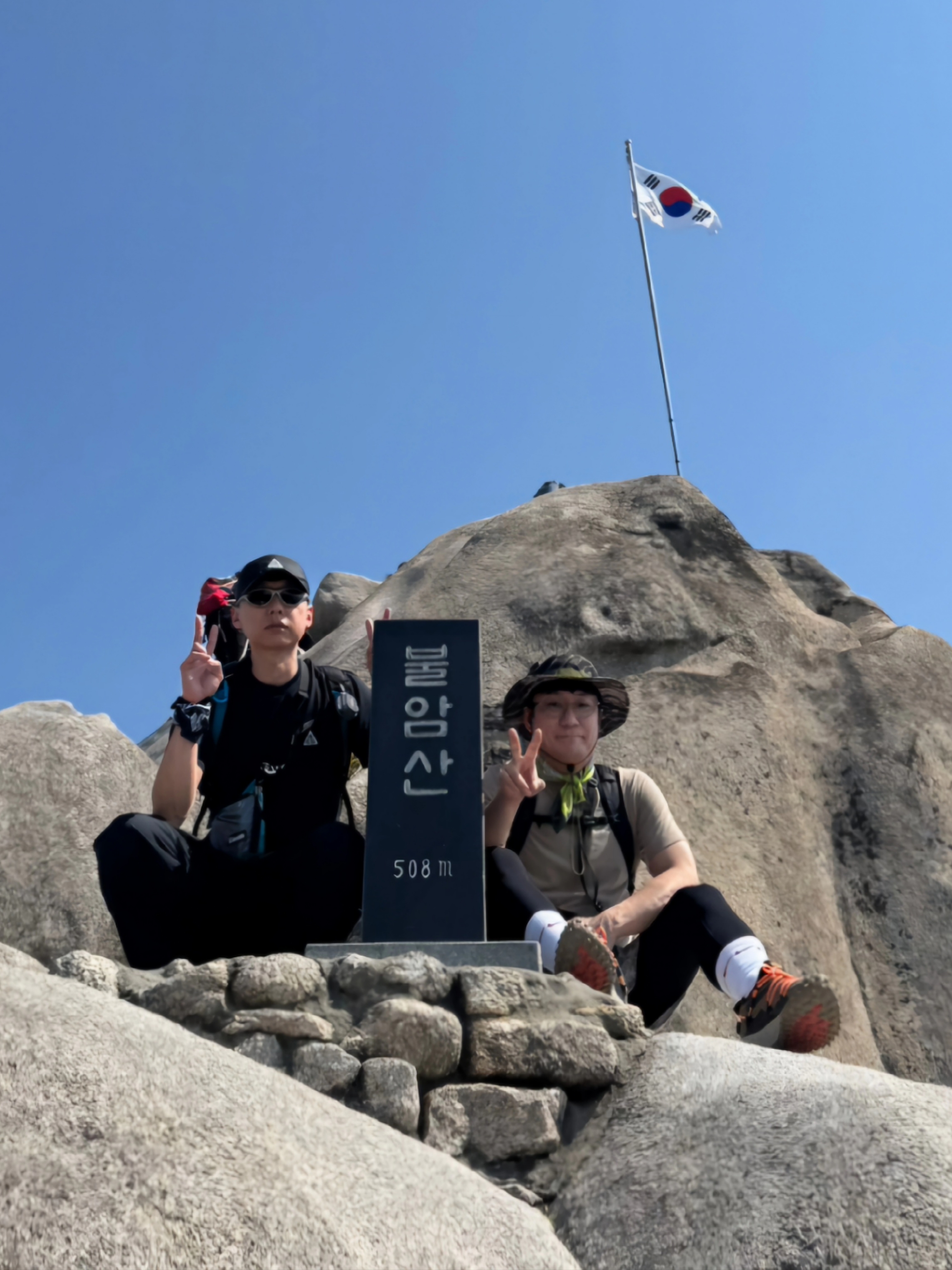 Nike ACG Print Trail Shorts Light Iron Ore - Asia, Nike ACG Mountain Fly Low Gore-Tex SE Hazel Rush 착용 스타일 - 2