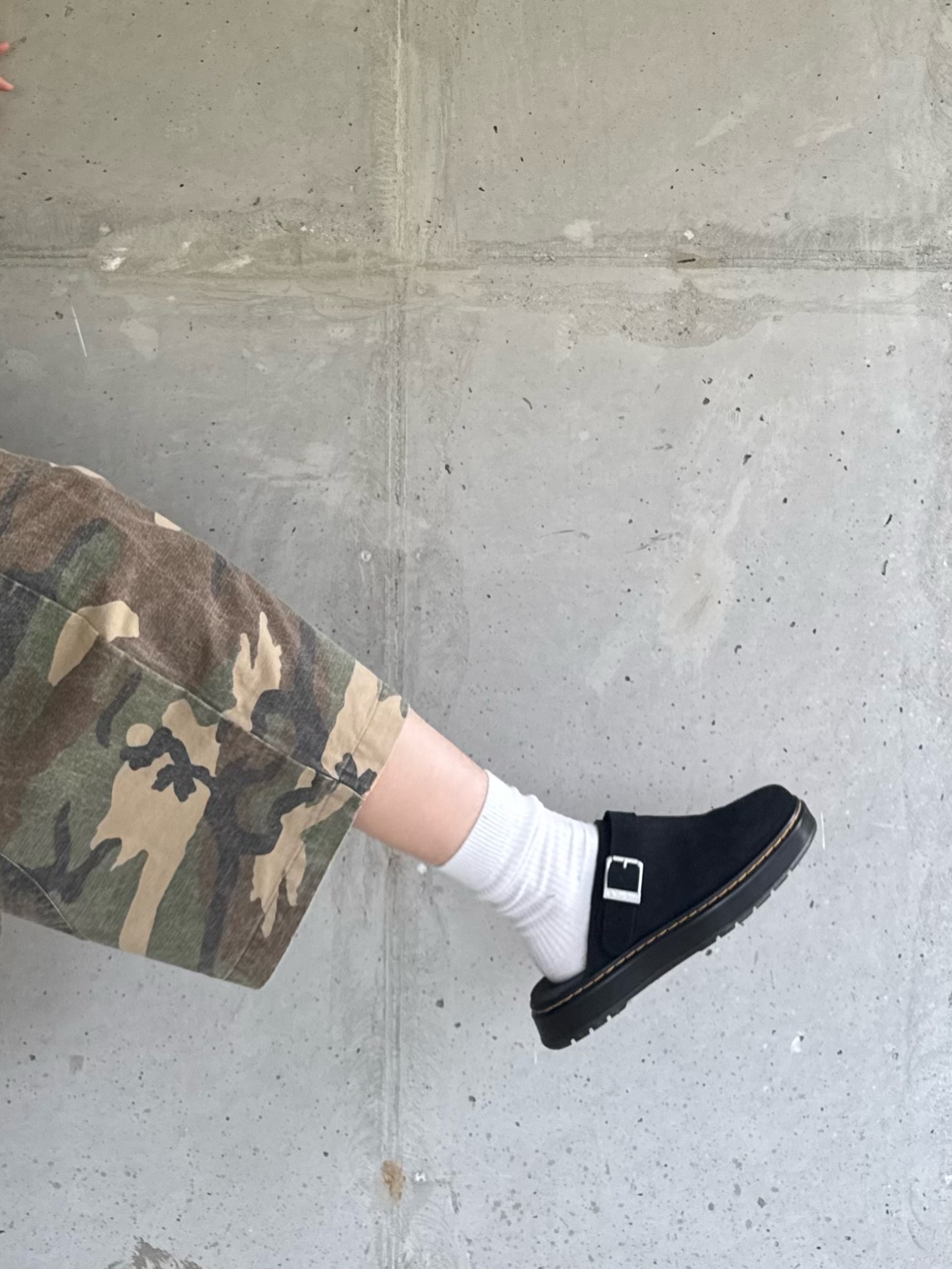 ersco Ripstop military Short Camo, Dr. Martens Carlson Suede Casual Slingback Mules Black 착용 스타일 - 6