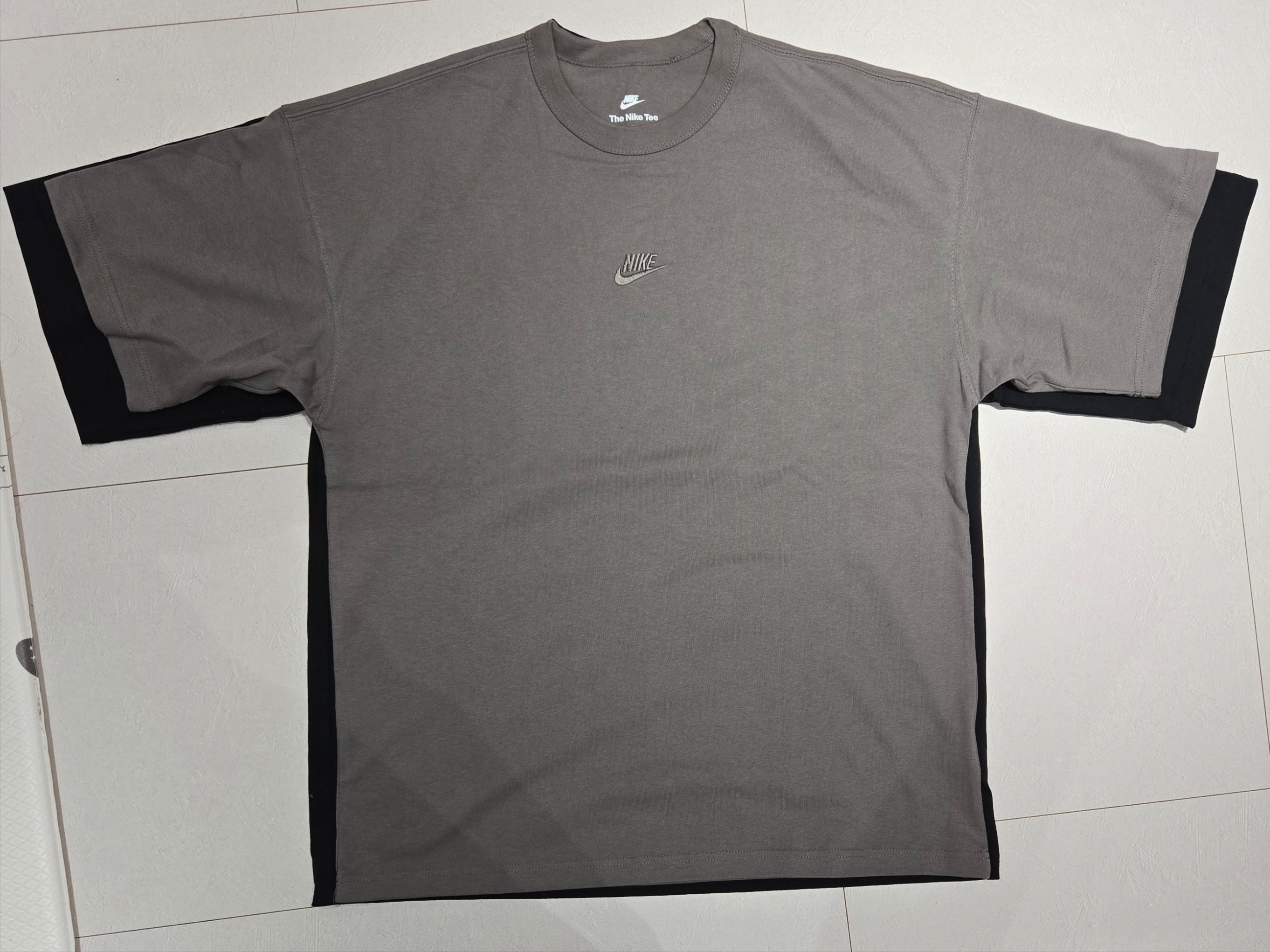 Nike NSW Premium Essentials Oversized T-Shirt Black - Asia 착용 스타일