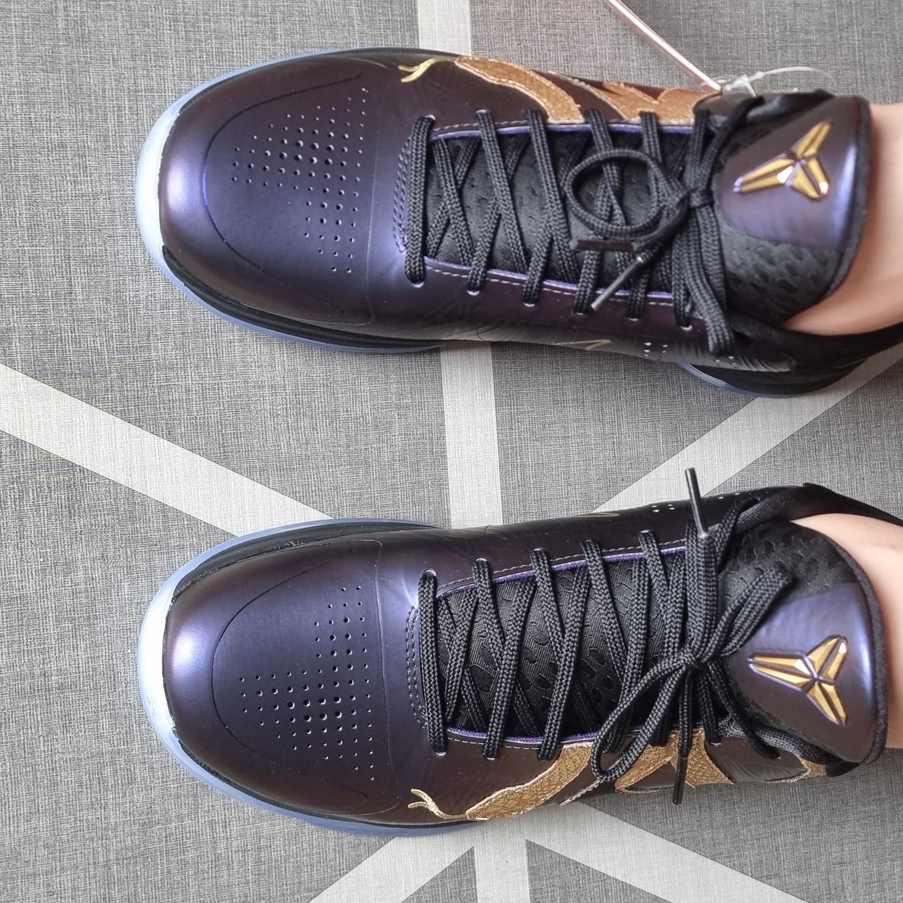 Nike Kobe 5 Protro Year of the Mamba Eggplant 착용 스타일