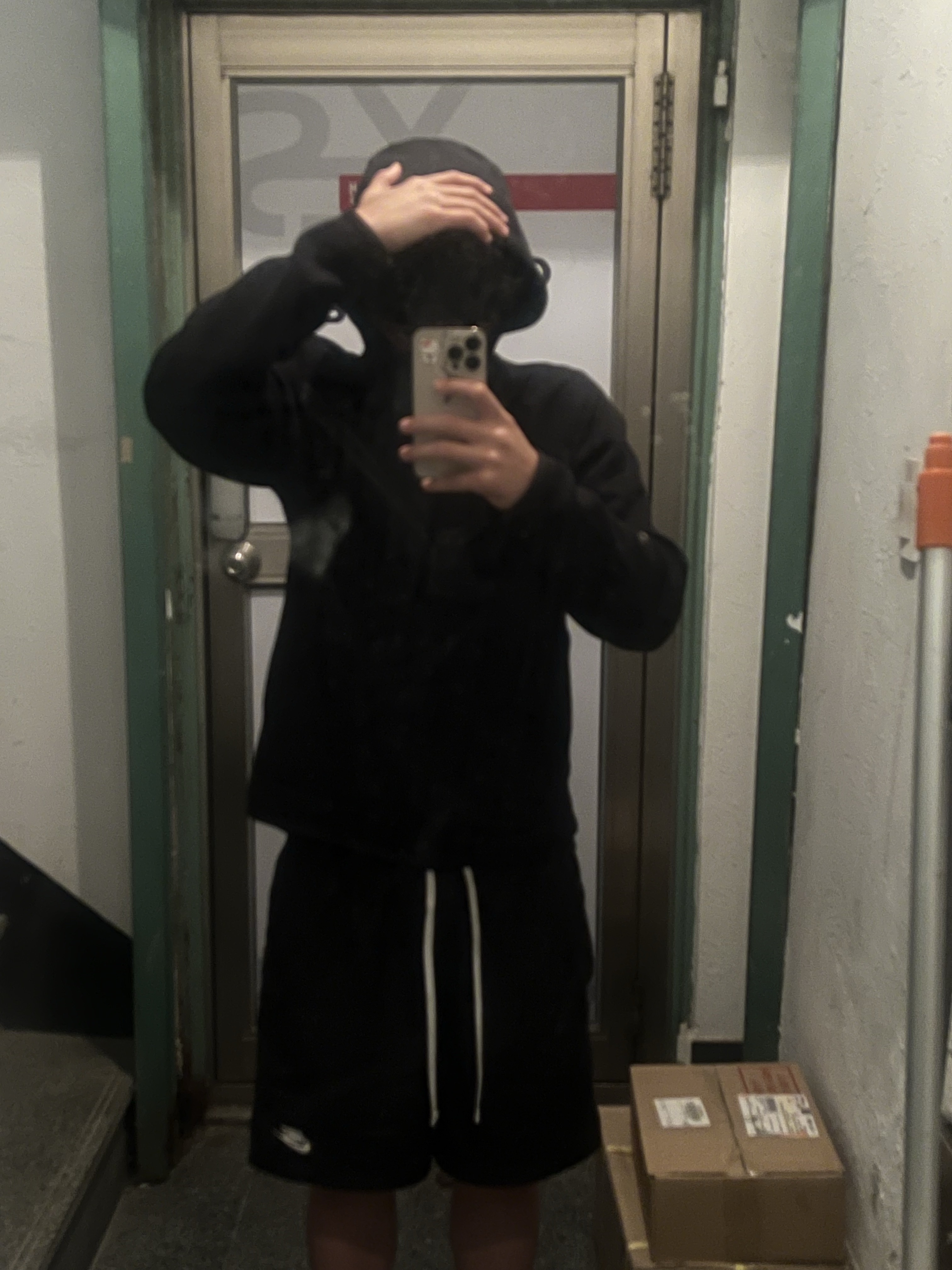 Nike NSW Woven Shorts Black - Asia, Nike NSW Tech Fleece Full Zip Hoodie Black - Asia 착용 스타일