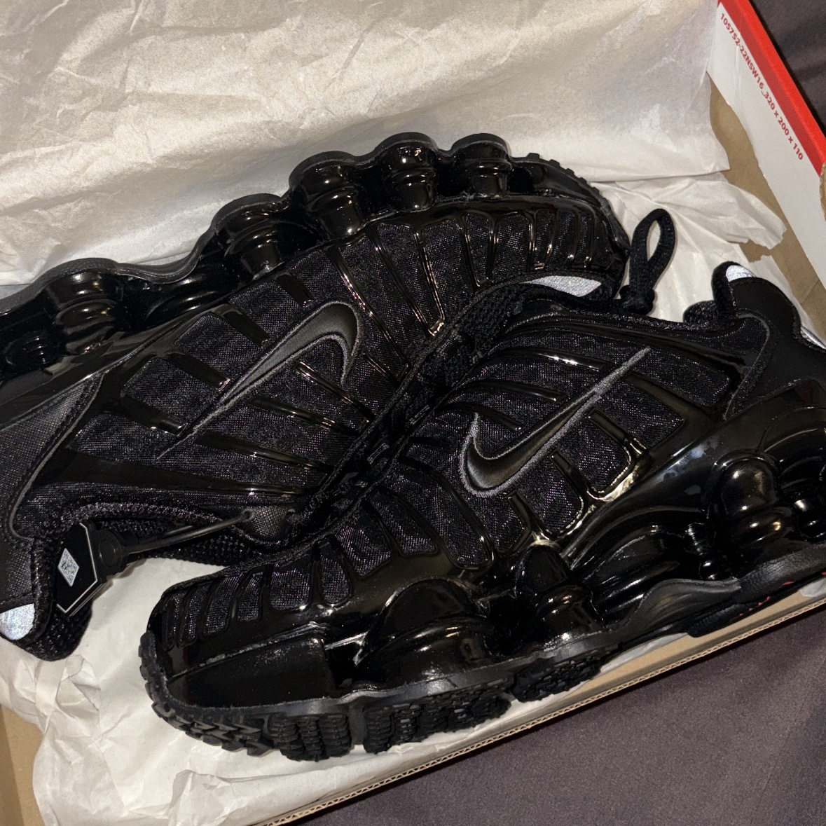 (W) Nike Shox TL Black and Max Orange 착용 스타일