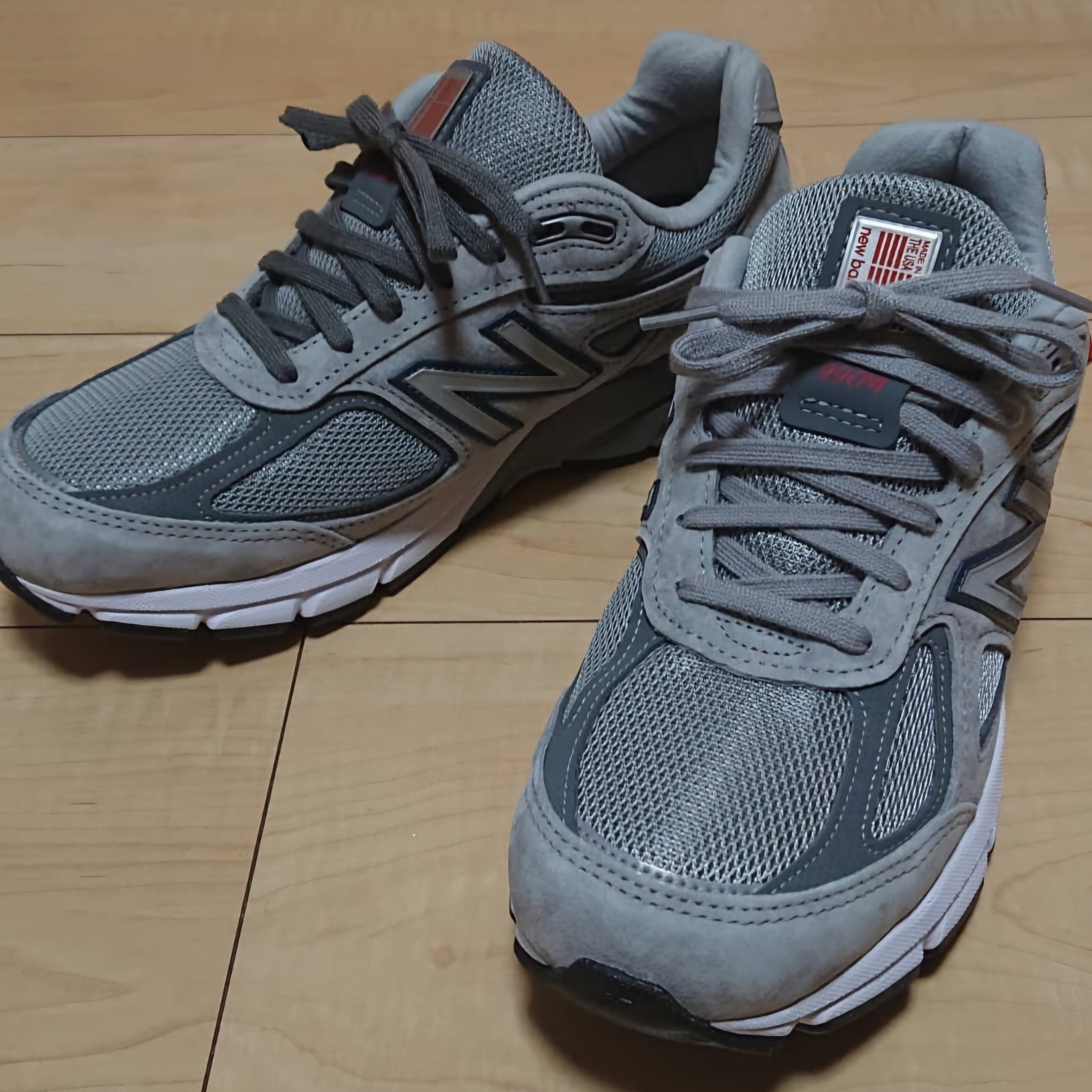 New Balance 990vs4 Made in USA Grey 착용 스타일