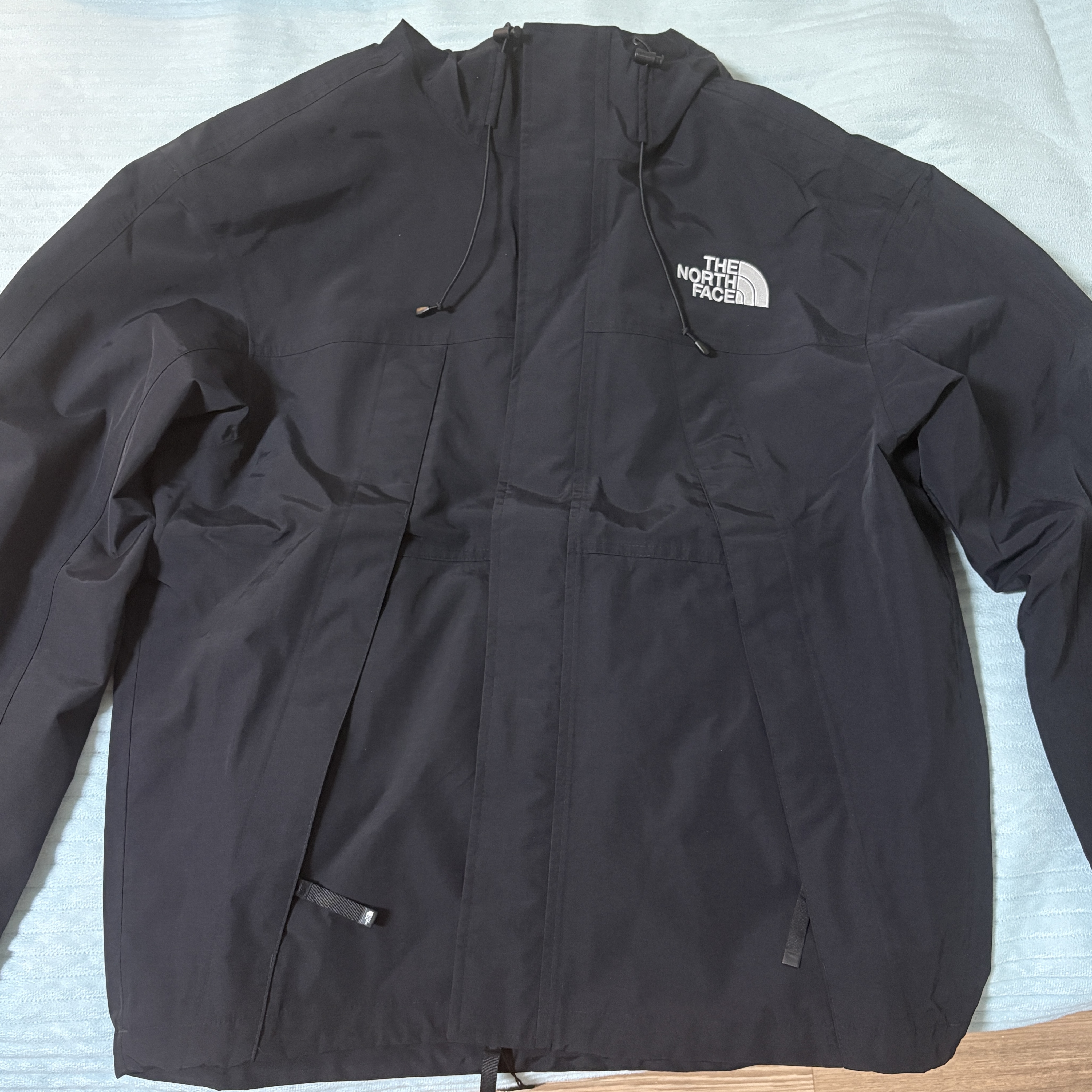The North Face Hi Mountain Jacket Black 착용 스타일