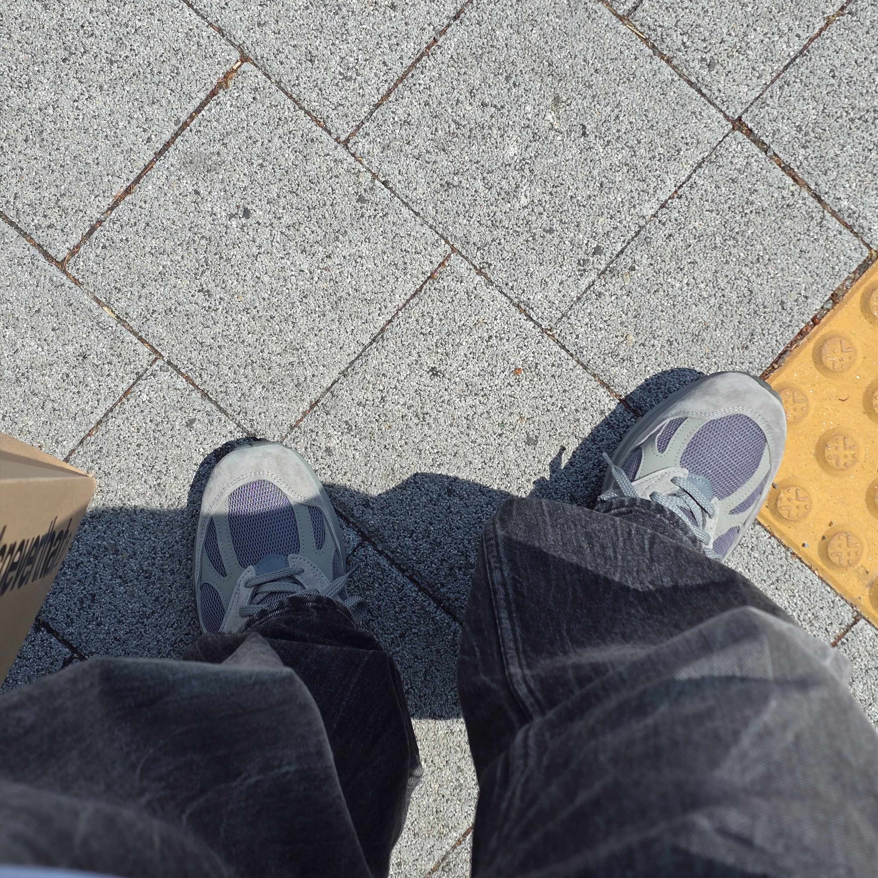 New Balance x Thisisneverthat 991v2 Made in UK Grey 착용 스타일