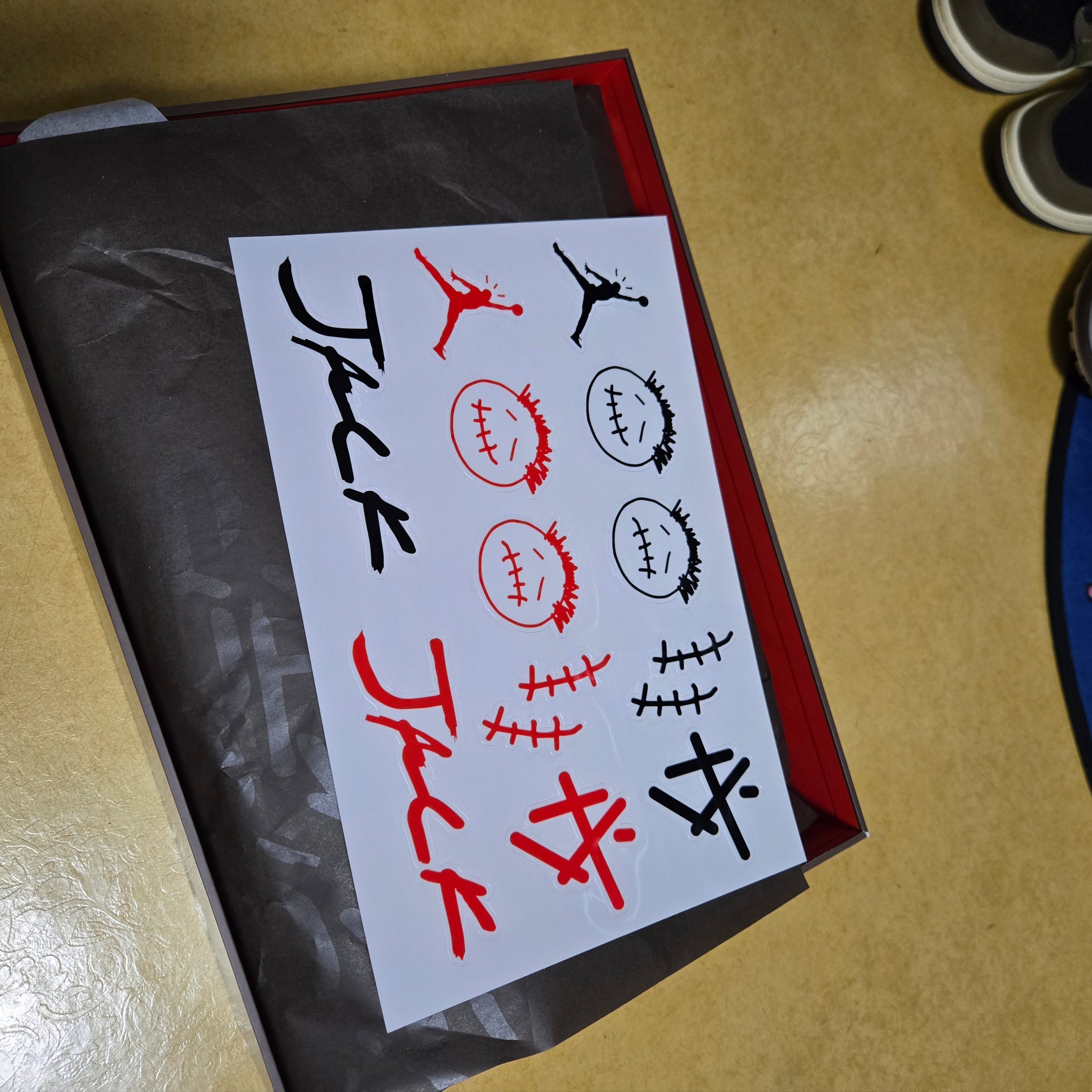 Jordan x Travis Scott Jumpman Jack TR Bright Cactus 착용 스타일 - 2