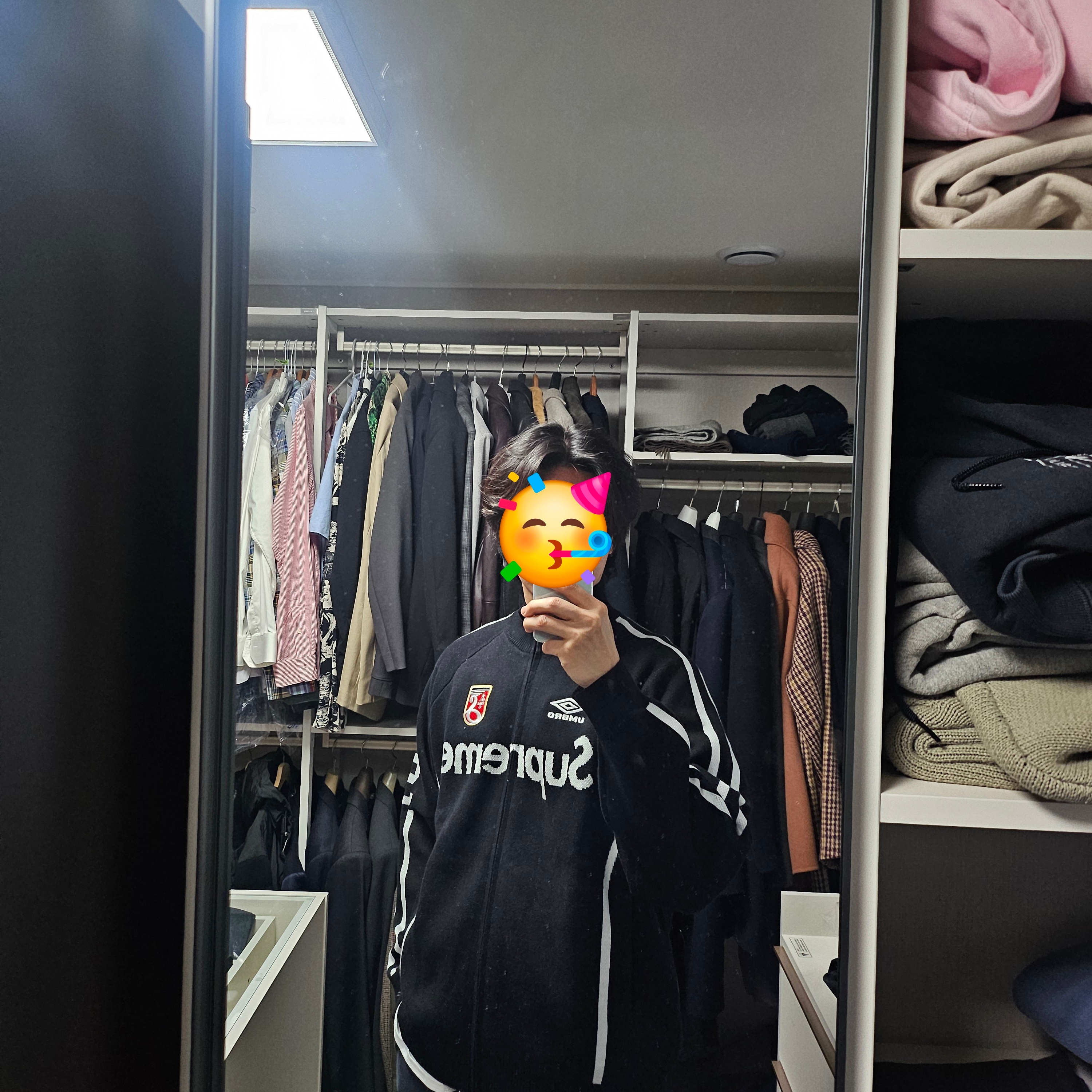 Supreme x Umbro Zip Up Sweater Black - 25SS 착용 스타일