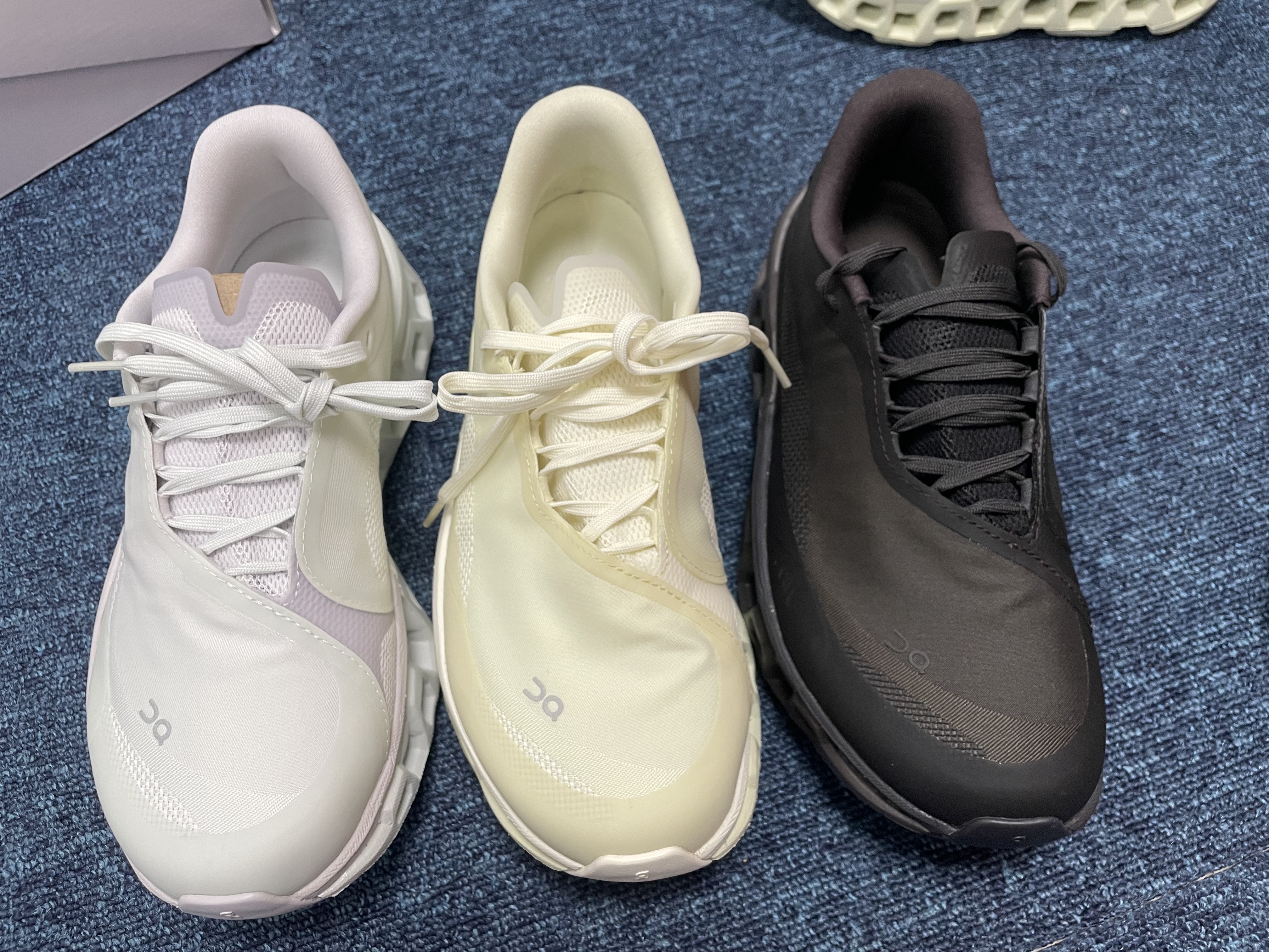 On Running x Post Archive Faction (Paf) Cloudmonster 2 Seedling White, On Running x Post Archive Faction (Paf) Cloudmonster 2 Thorn Brown 착용 스타일 - 2