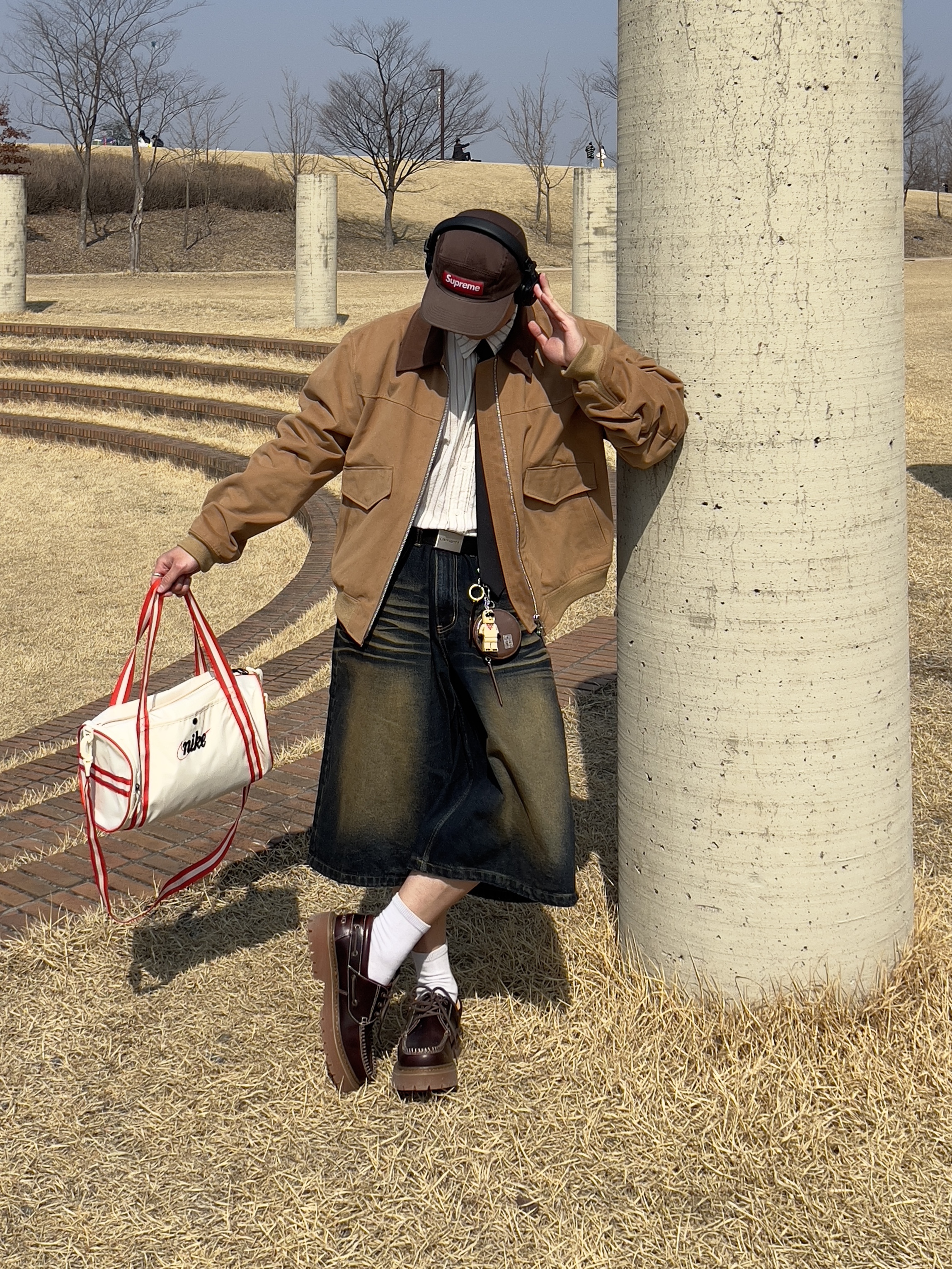 LOSTGARDEN Harbor Burgundy 착용 스타일